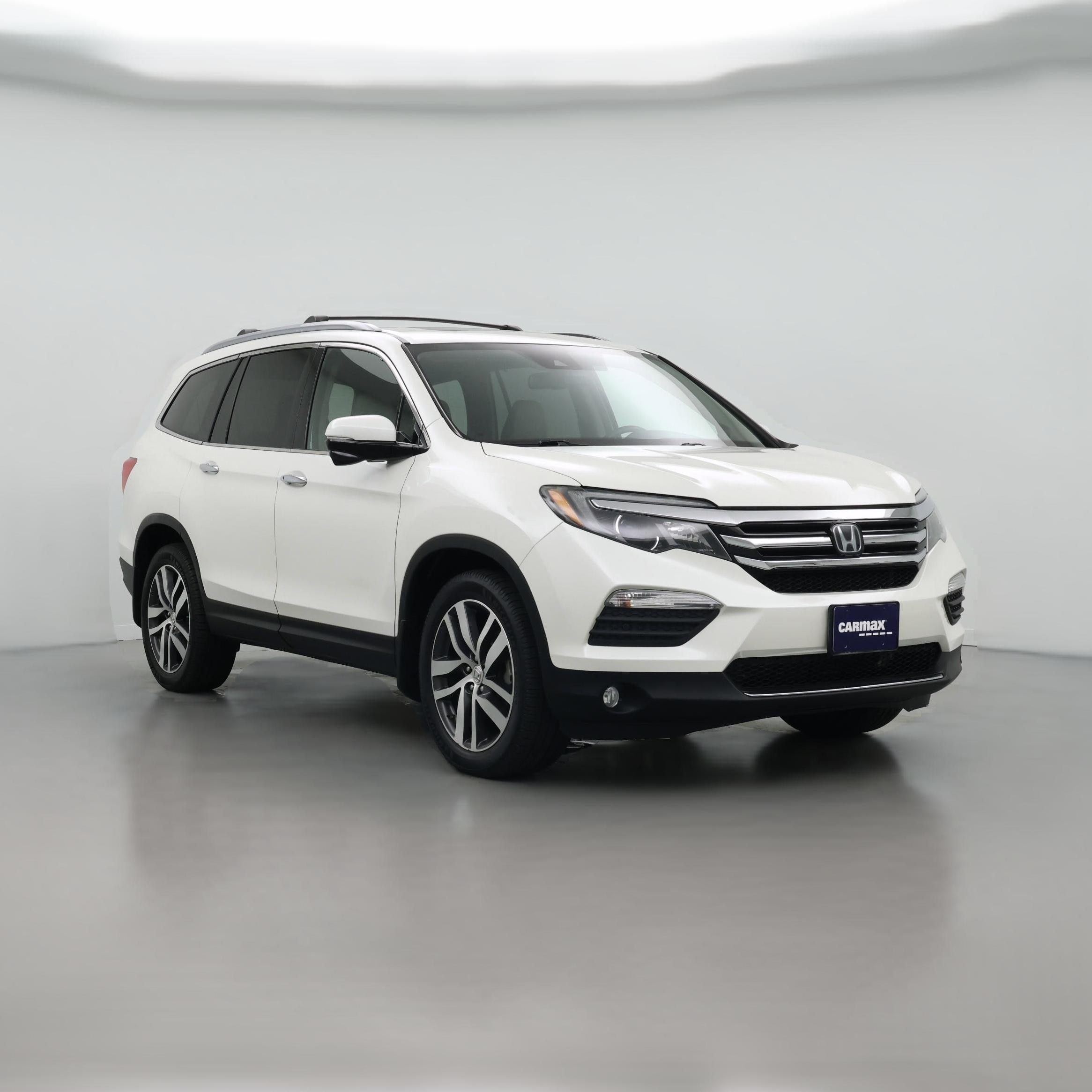 Thumbnail: 2017 Honda Pilot - 1