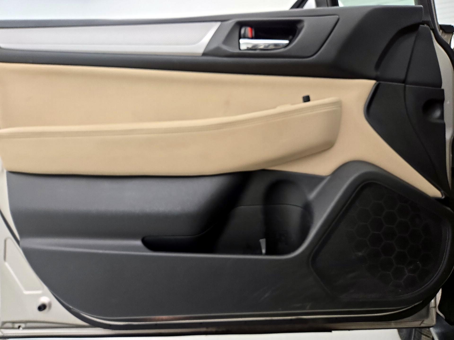 Thumbnail: 2017 Subaru Outback - 12