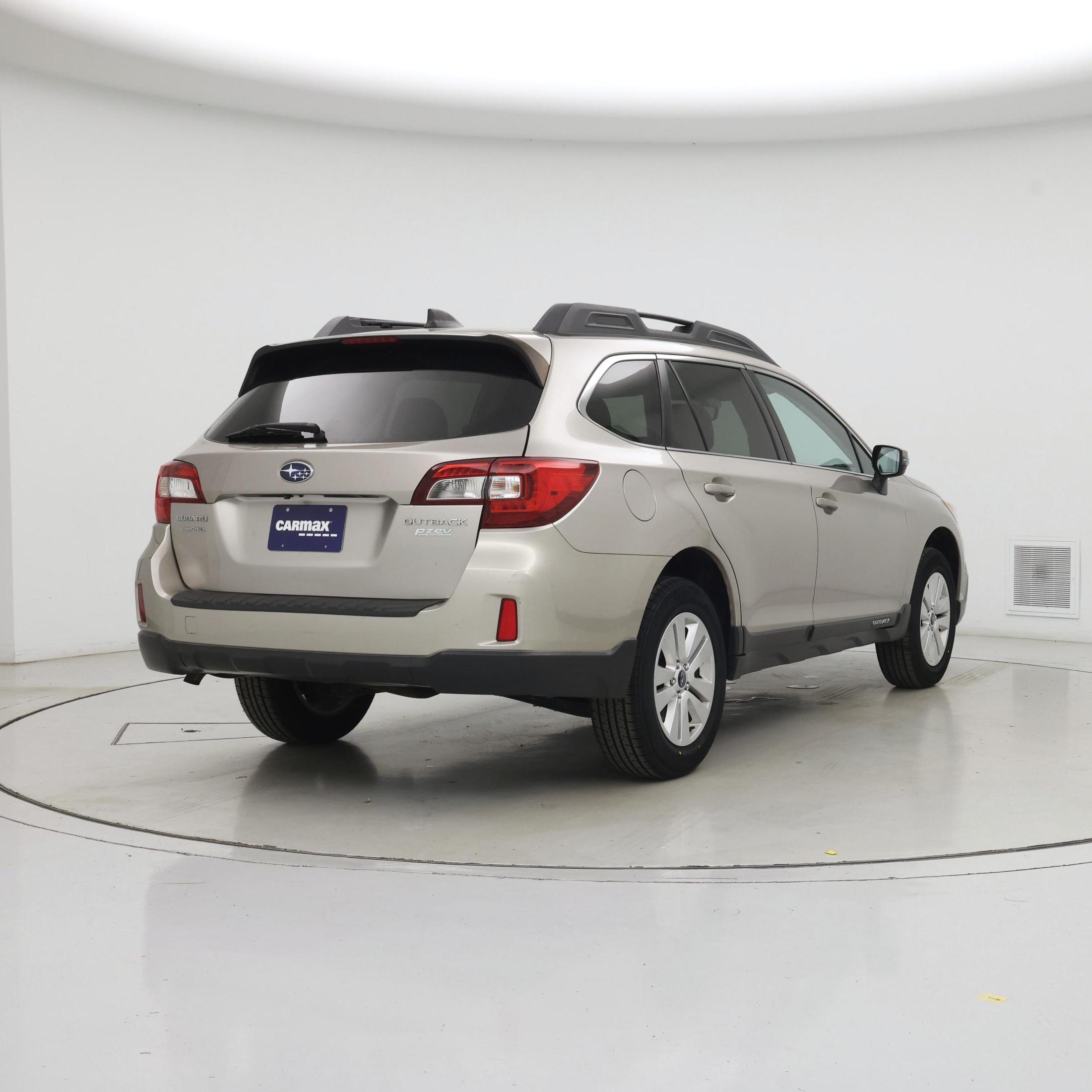 Thumbnail: 2017 Subaru Outback - 8