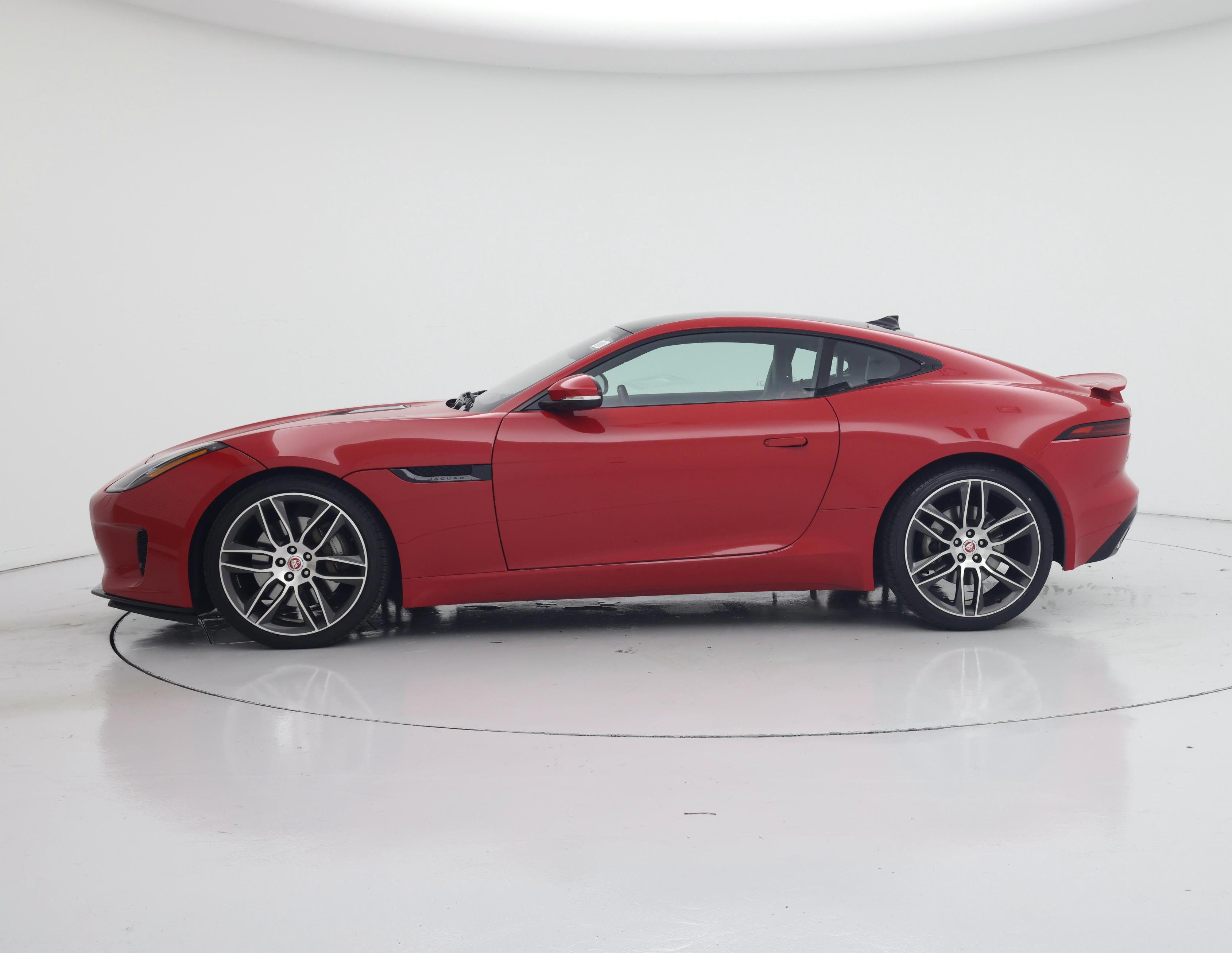 Thumbnail: 2018 Jaguar F-Type - 3