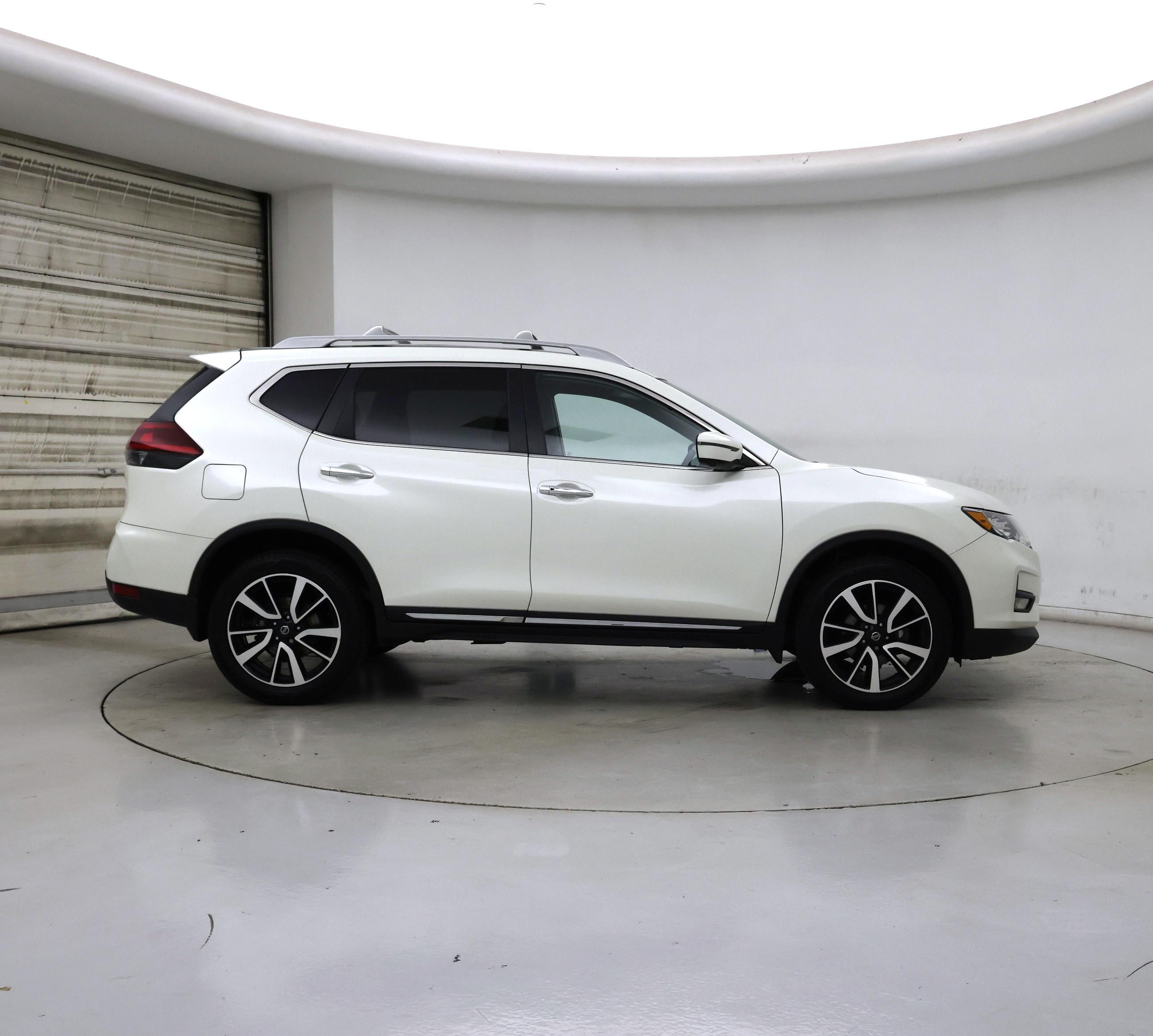 Thumbnail: 2020 Nissan Rogue - 7