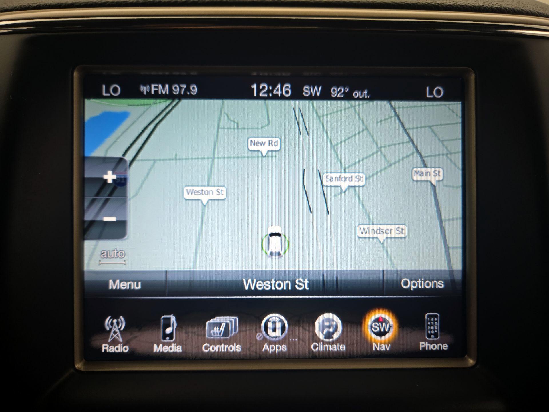 Thumbnail: 2016 Jeep Grand Cherokee - 14