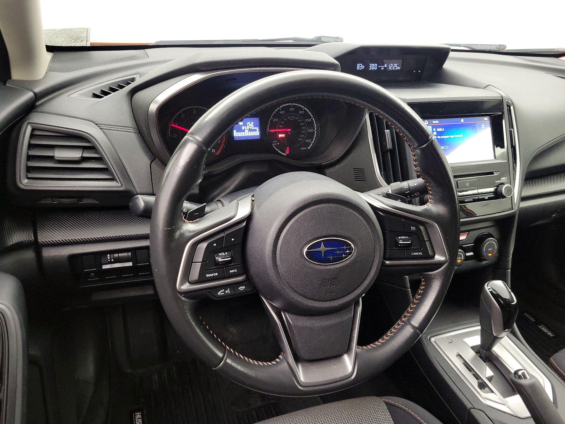 Thumbnail: 2019 Subaru Crosstrek - 10