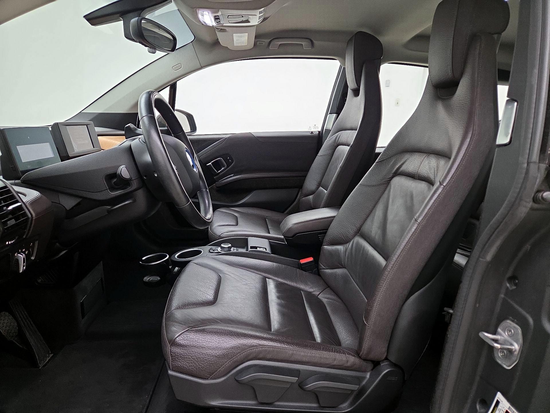 Thumbnail: 2016 BMW i3 - 11