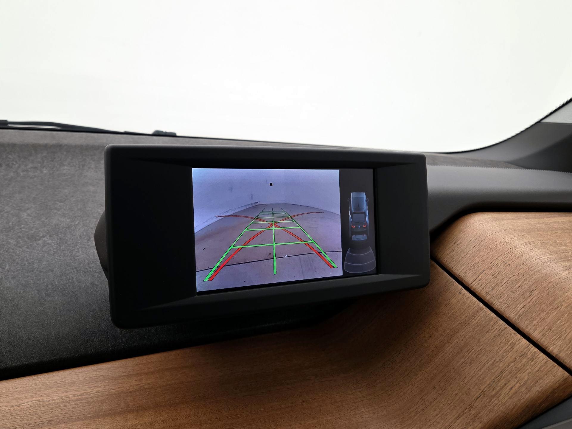 Thumbnail: 2016 BMW i3 - 15