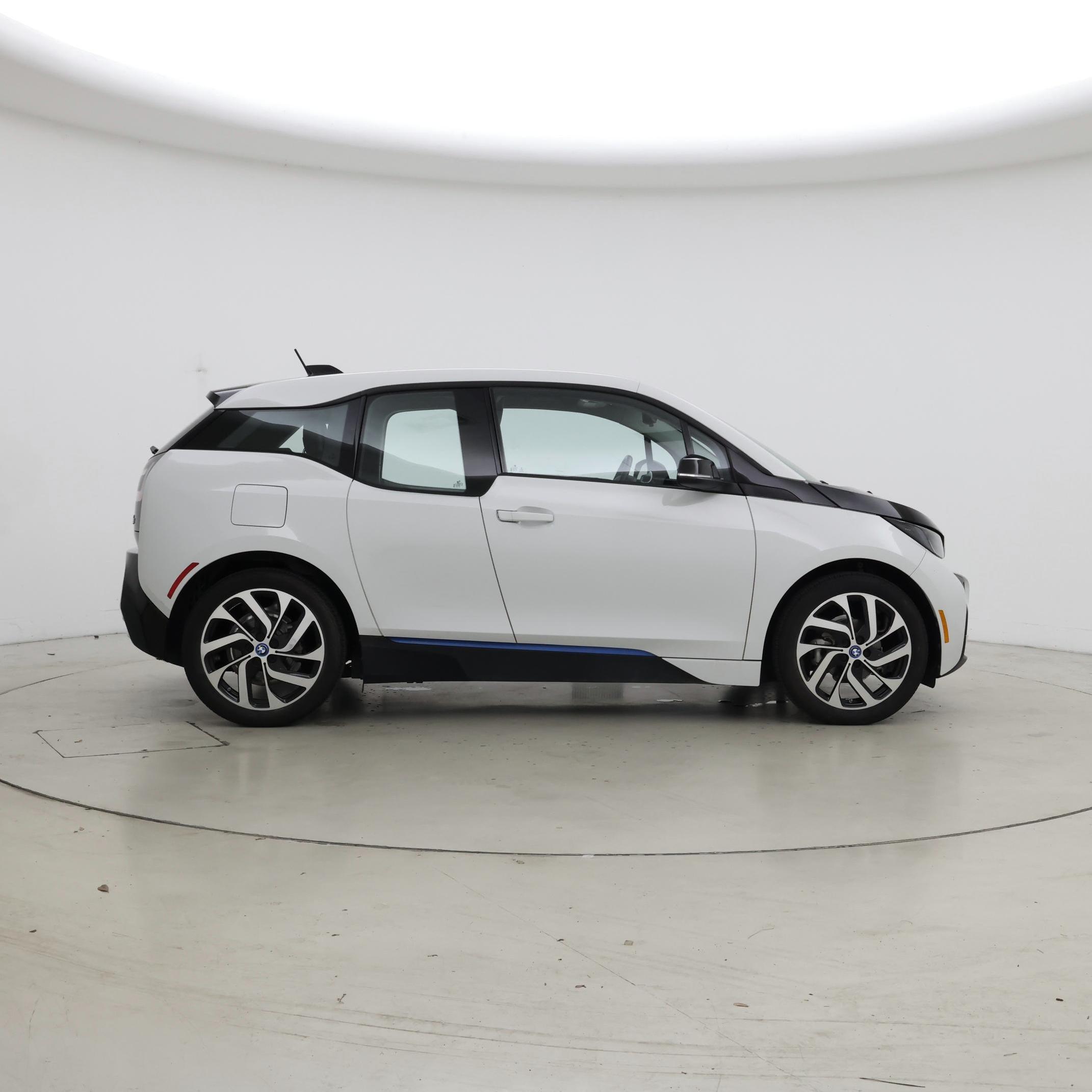 Thumbnail: 2016 BMW i3 - 7