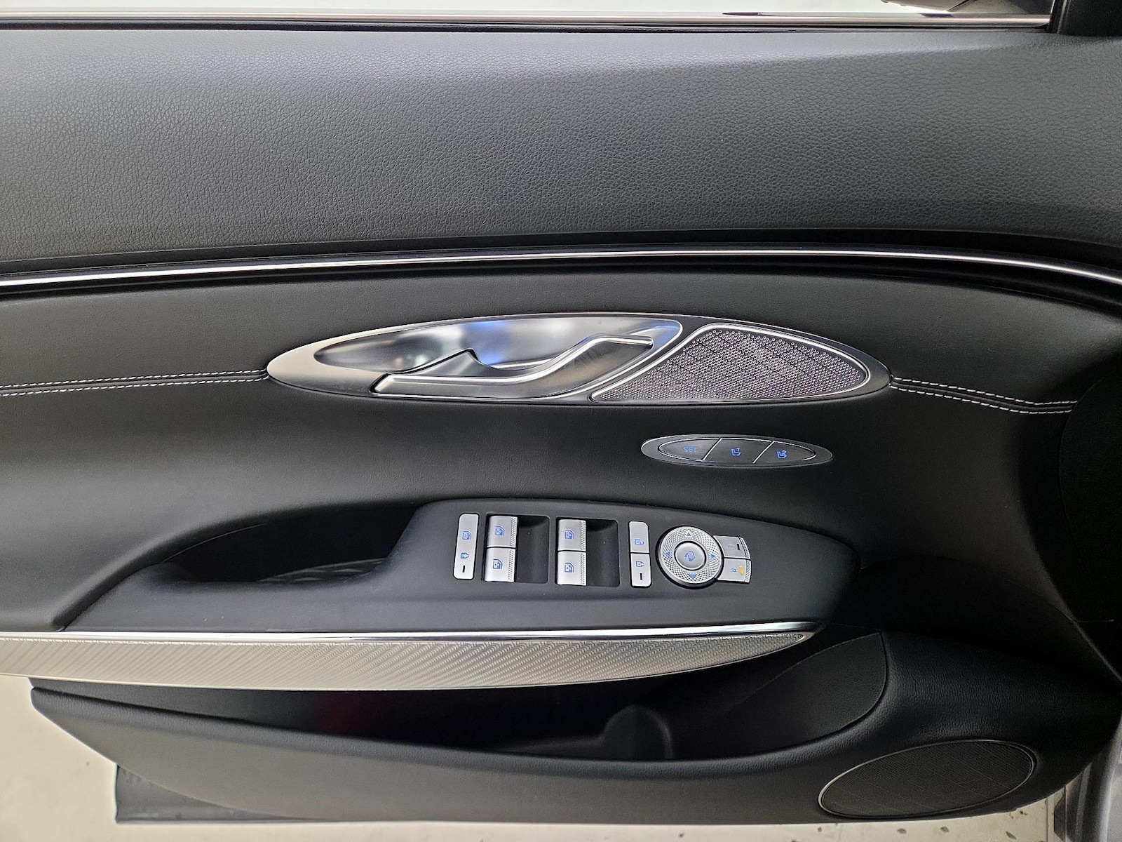 2022 GENESIS GV70 Sport - Photo 13