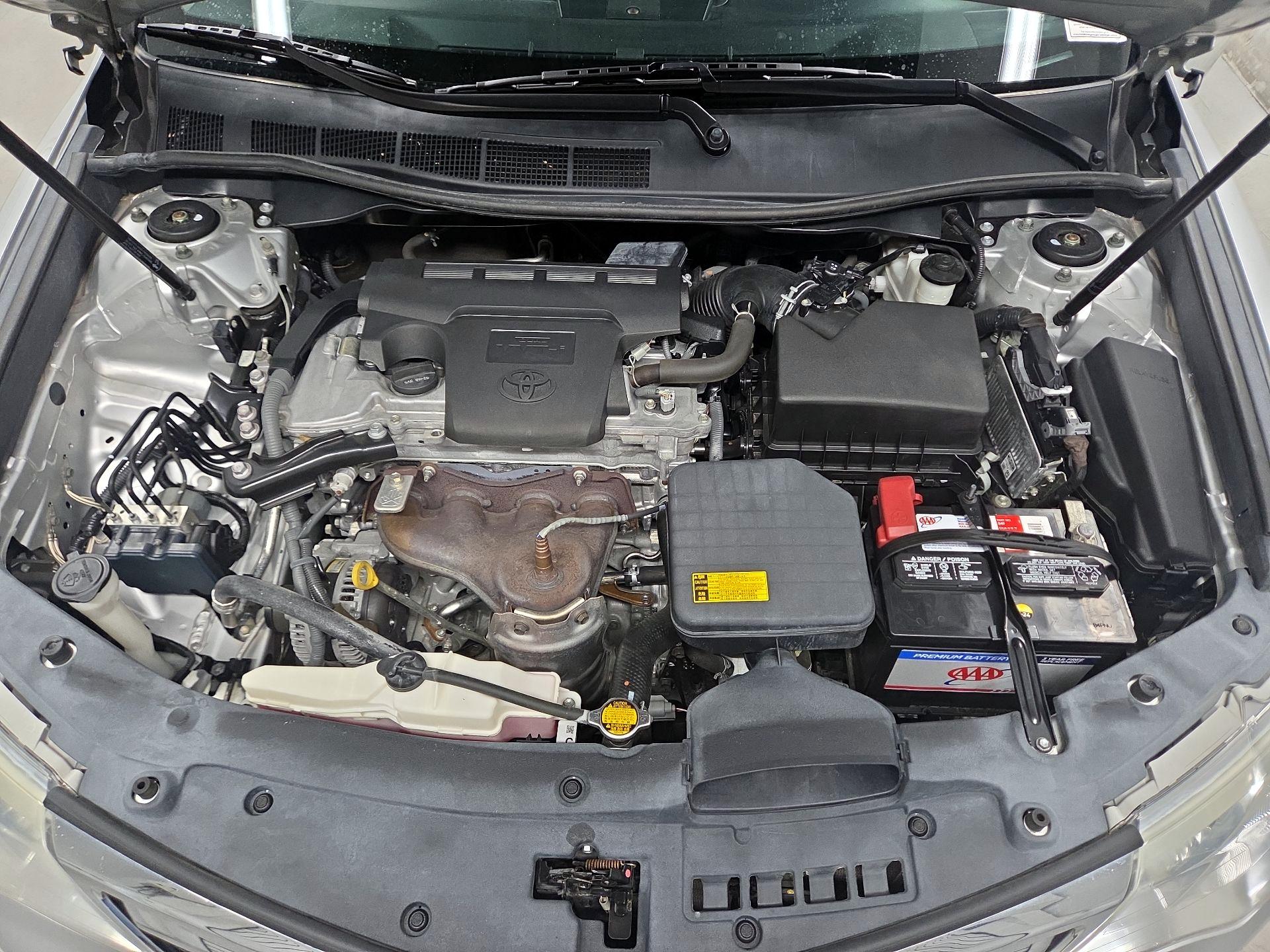 Thumbnail: 2014 Toyota Camry - 19