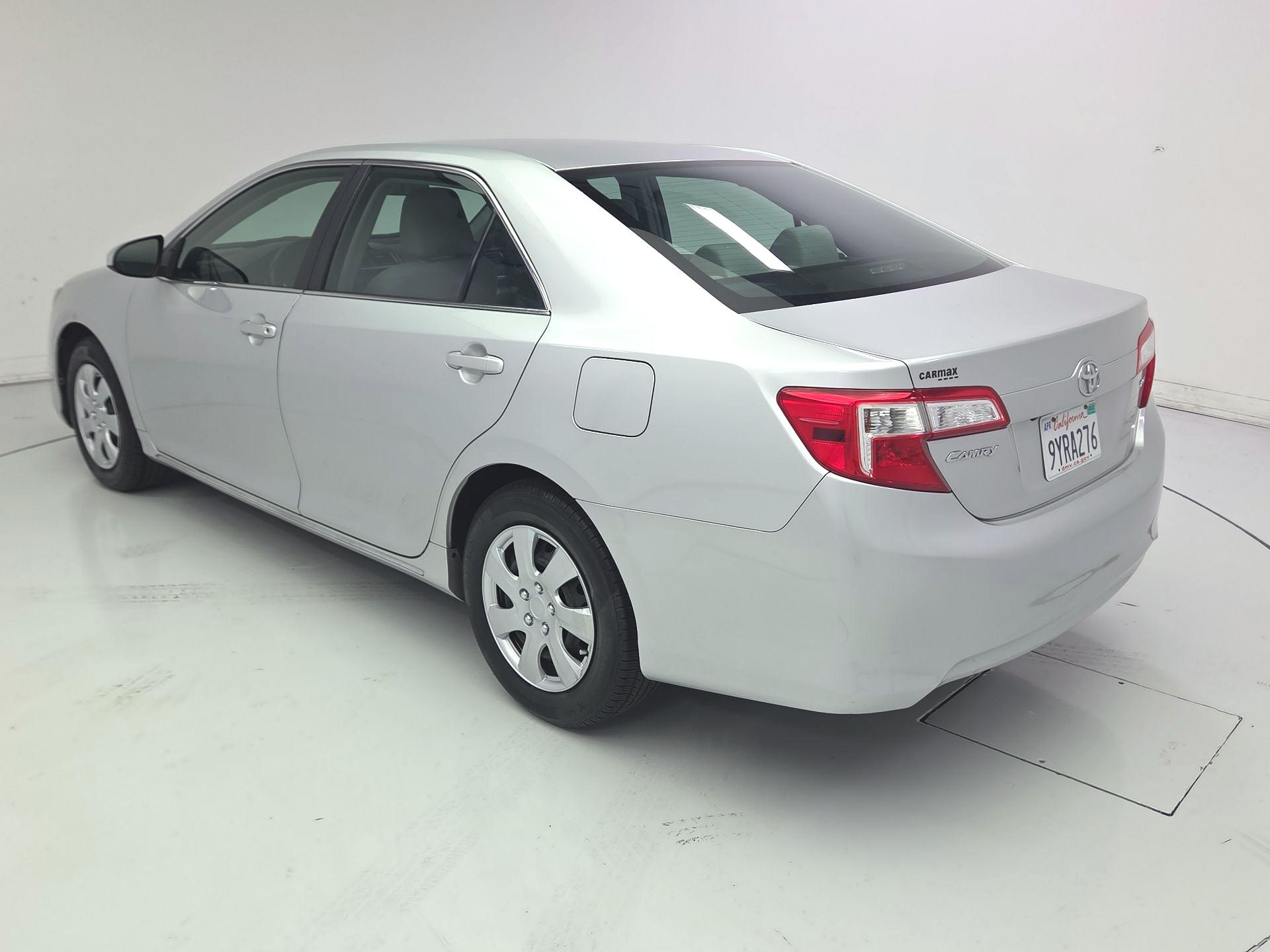 Thumbnail: 2014 Toyota Camry - 7