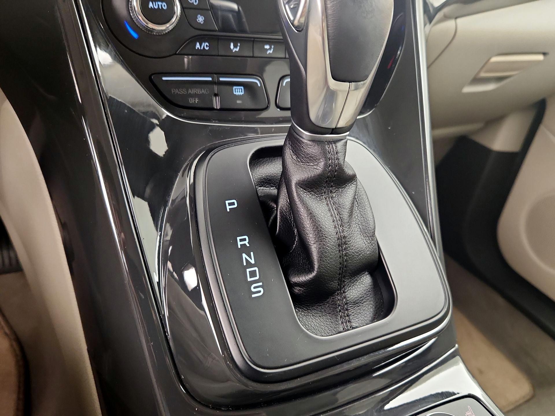 Thumbnail: 2014 Ford Escape - 17