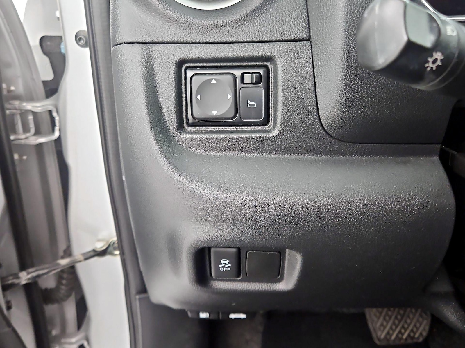 2018 Nissan Versa Sedan SV - Photo 14