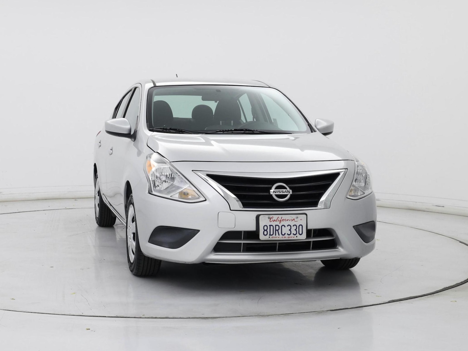 2018 Nissan Versa Sedan SV - Photo 6