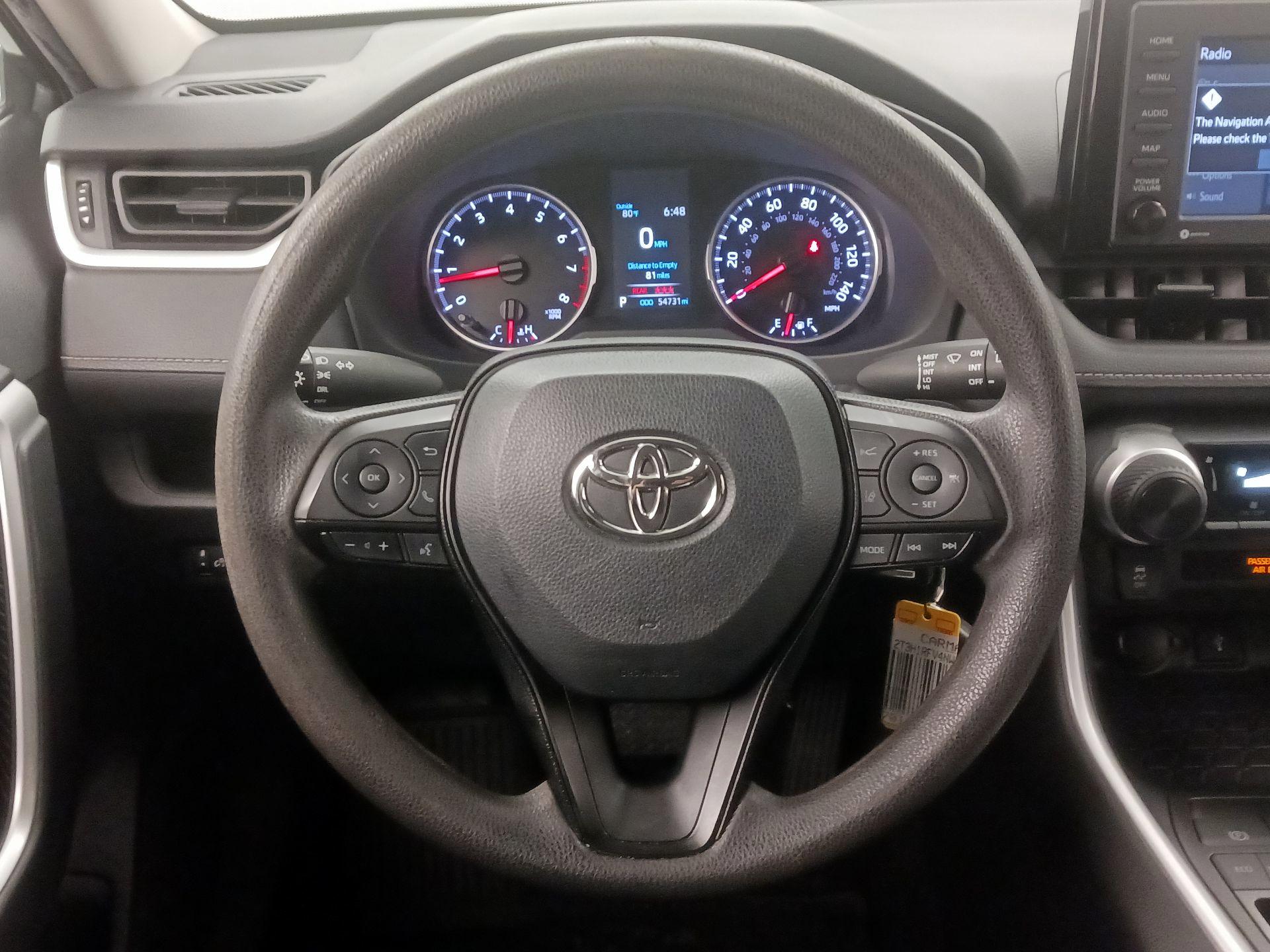 Thumbnail: 2022 Toyota RAV4 - 10