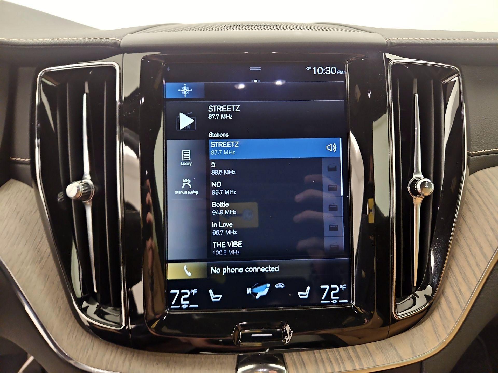 Thumbnail: 2019 Volvo XC60 - 15