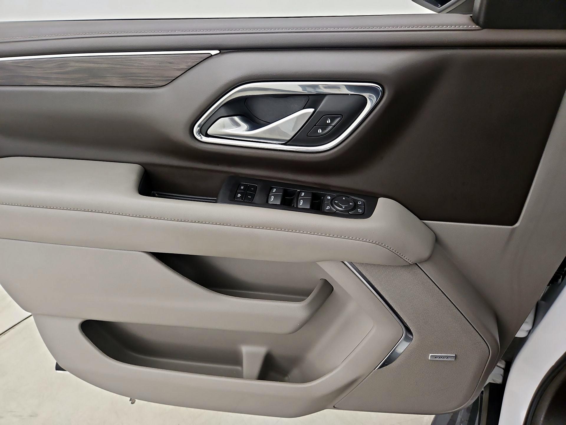 Thumbnail: 2022 Chevrolet Tahoe - 12
