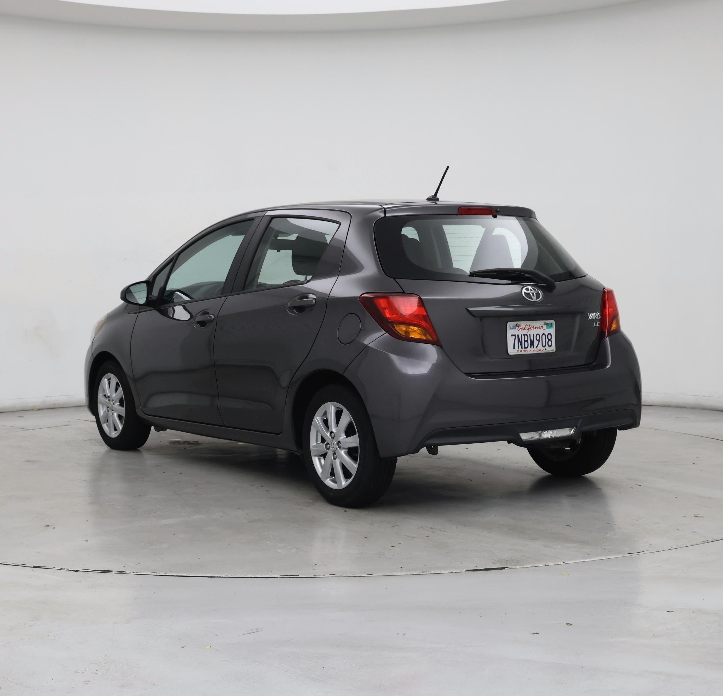 Thumbnail: 2015 Toyota Yaris - 2