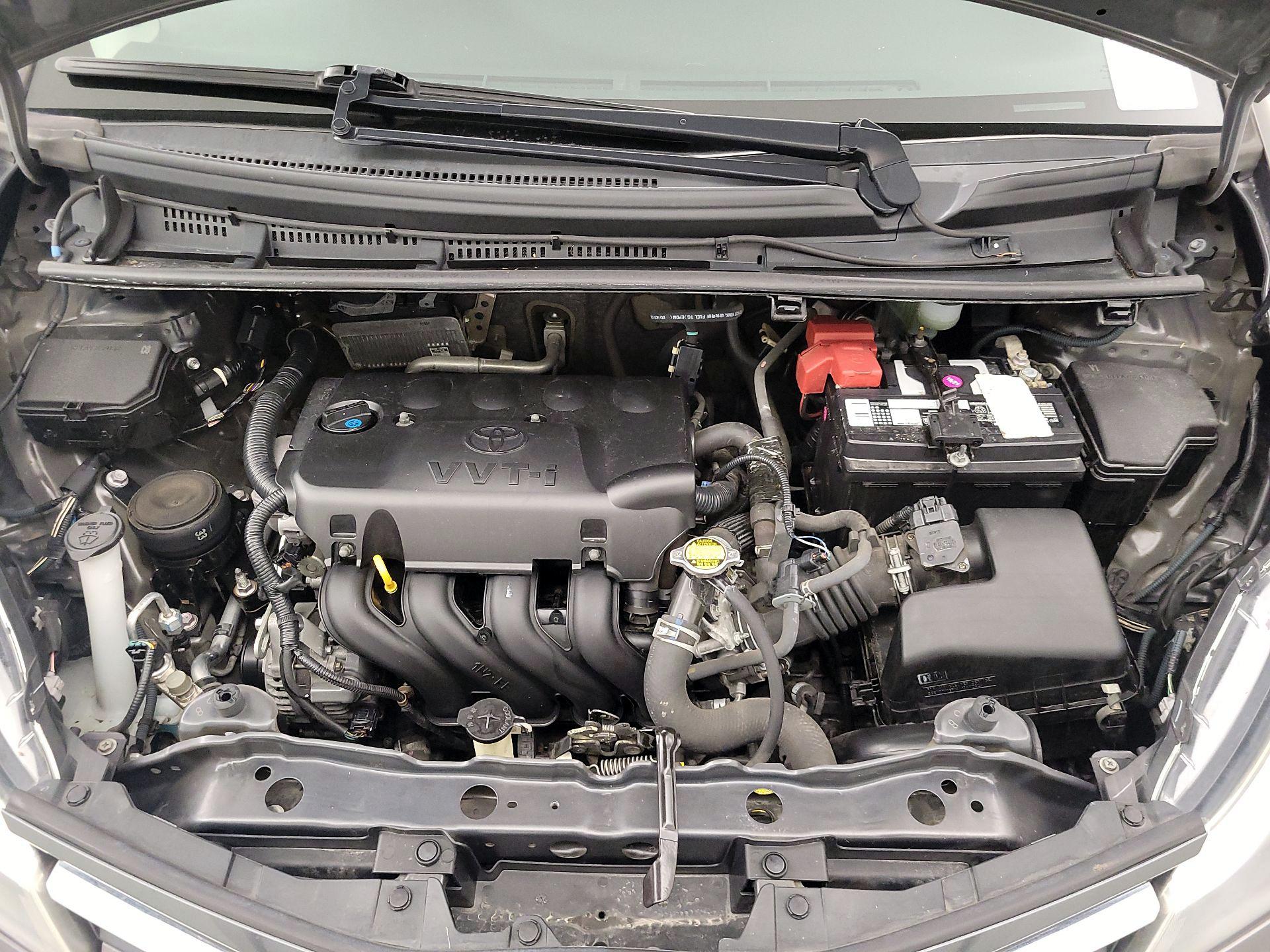 Thumbnail: 2015 Toyota Yaris - 19