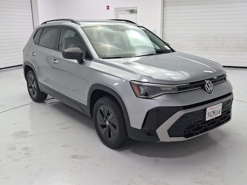 2025 Volkswagen Taos S