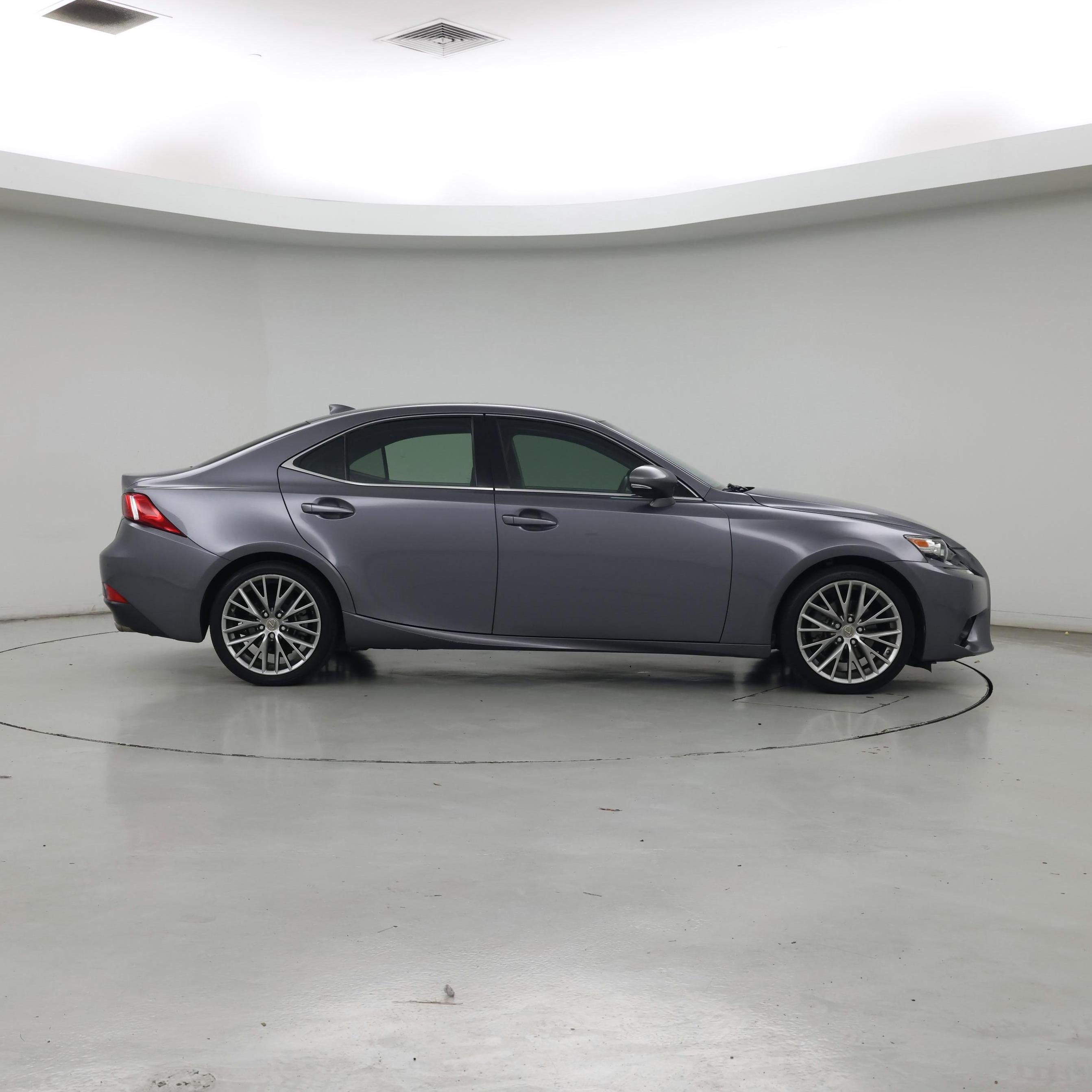 Thumbnail: 2015 Lexus IS - 7