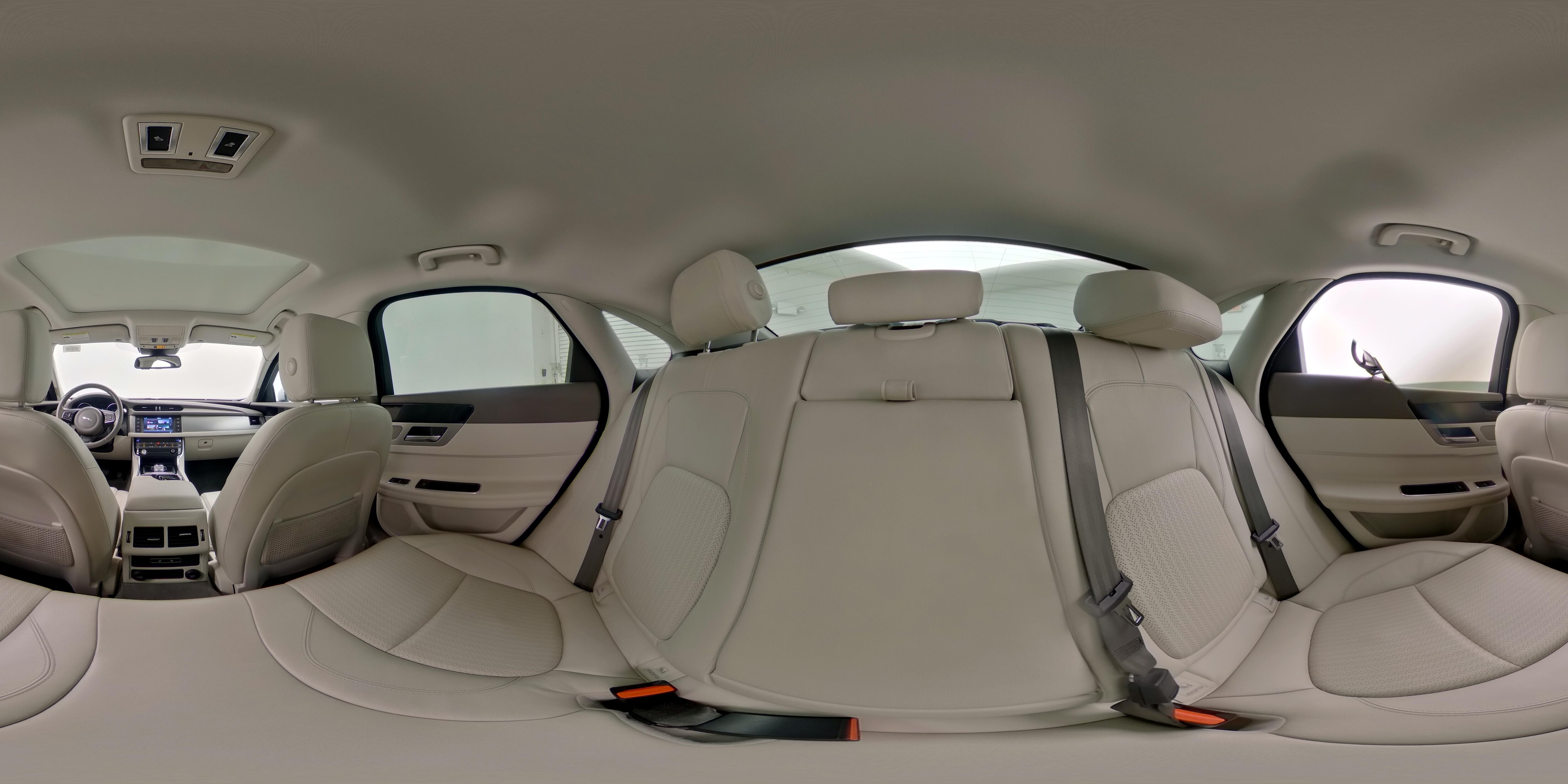 2016 Jaguar XF Prestige - Photo 27