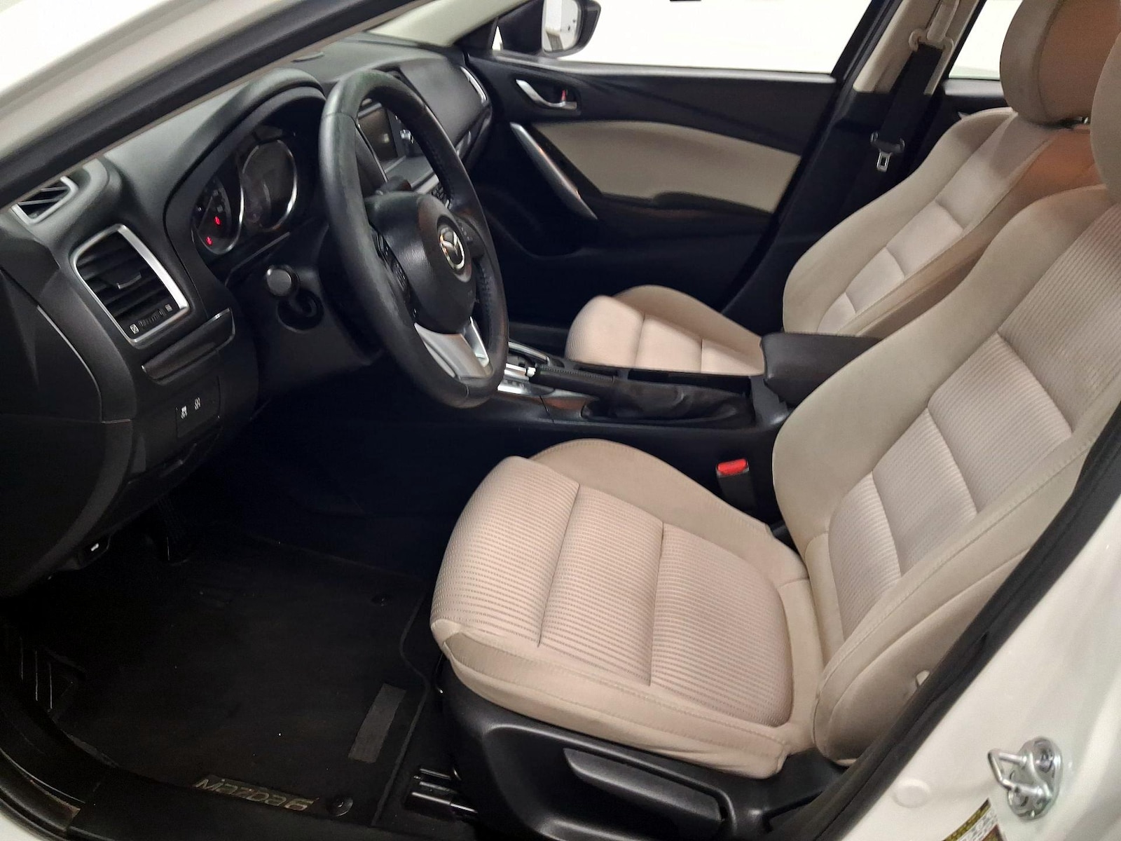 2014 Mazda MAZDA6 i Sport - Photo 12