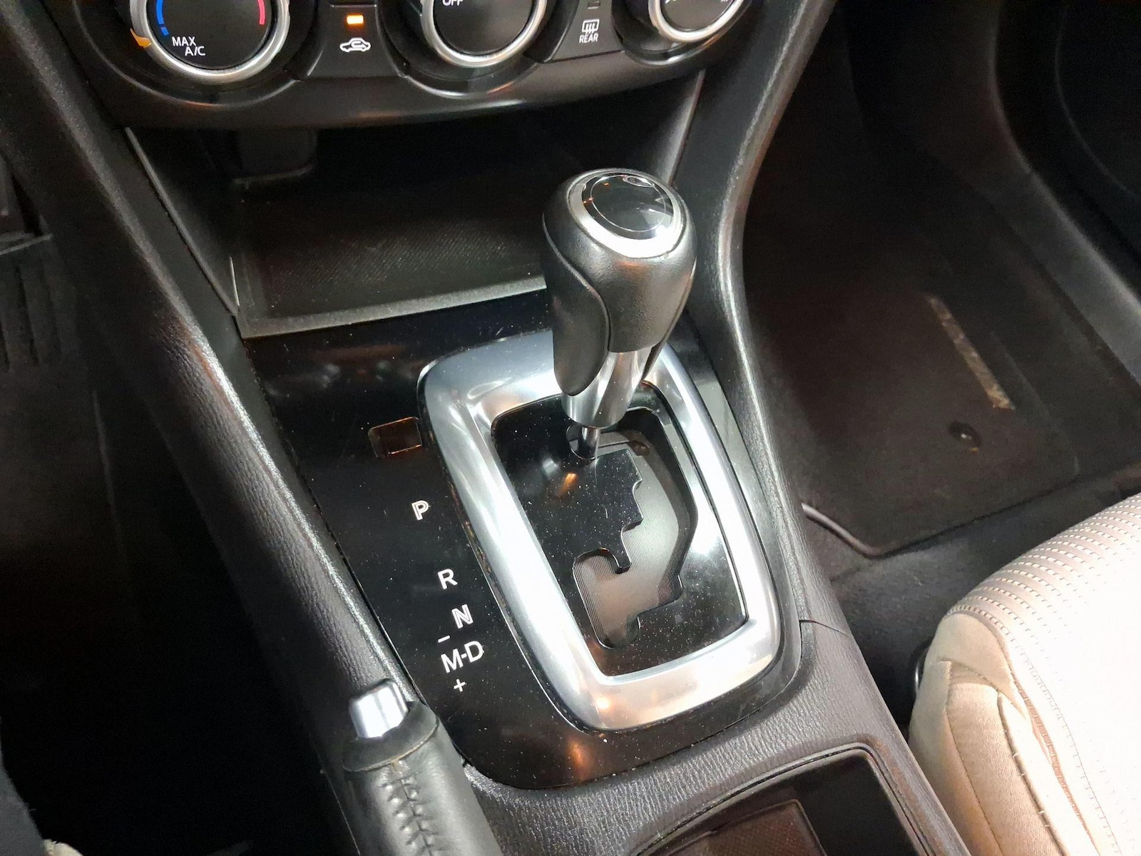 2014 Mazda MAZDA6 i Sport - Photo 16