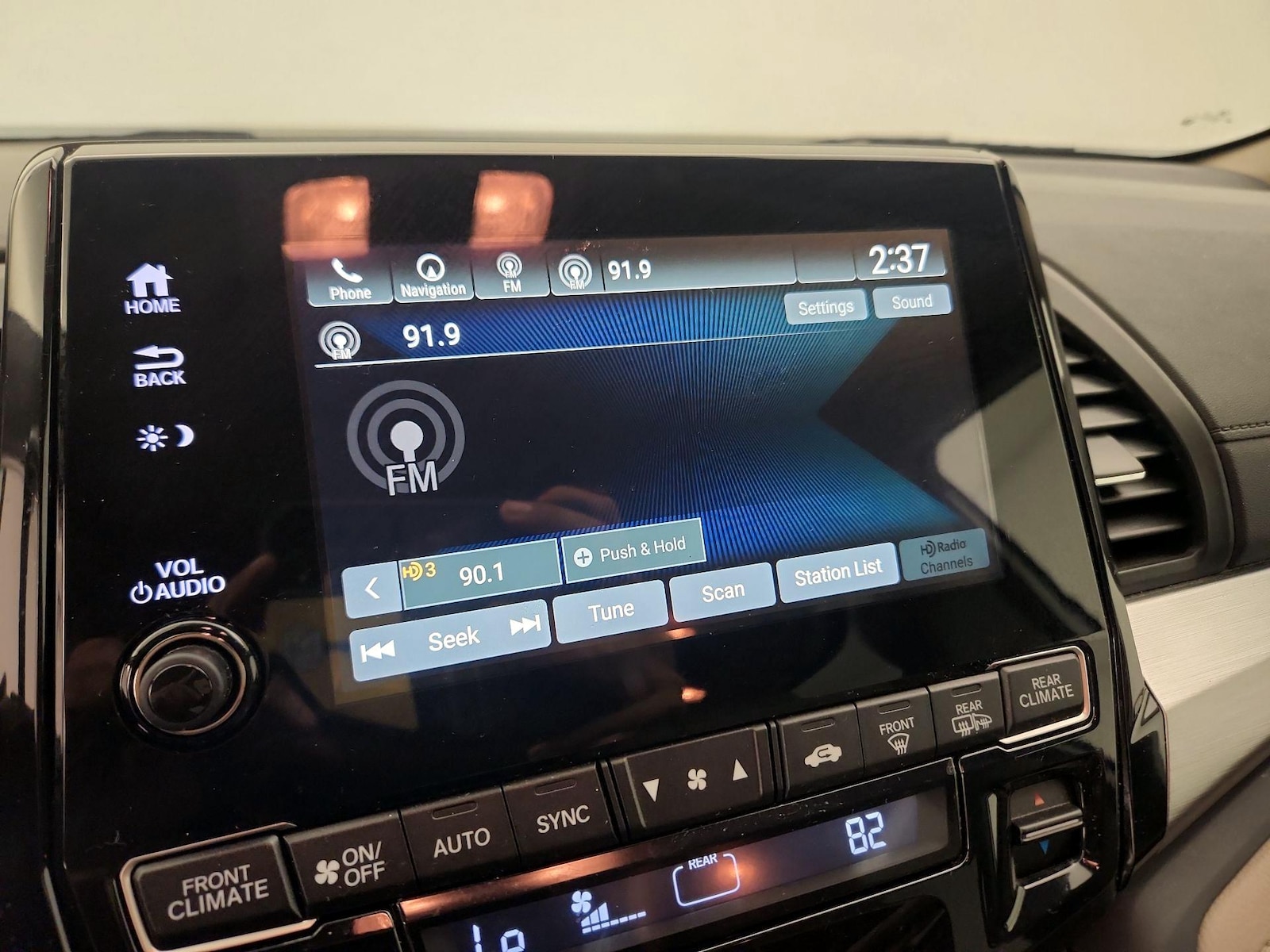 2020 Honda Odyssey EX-L - Photo 17