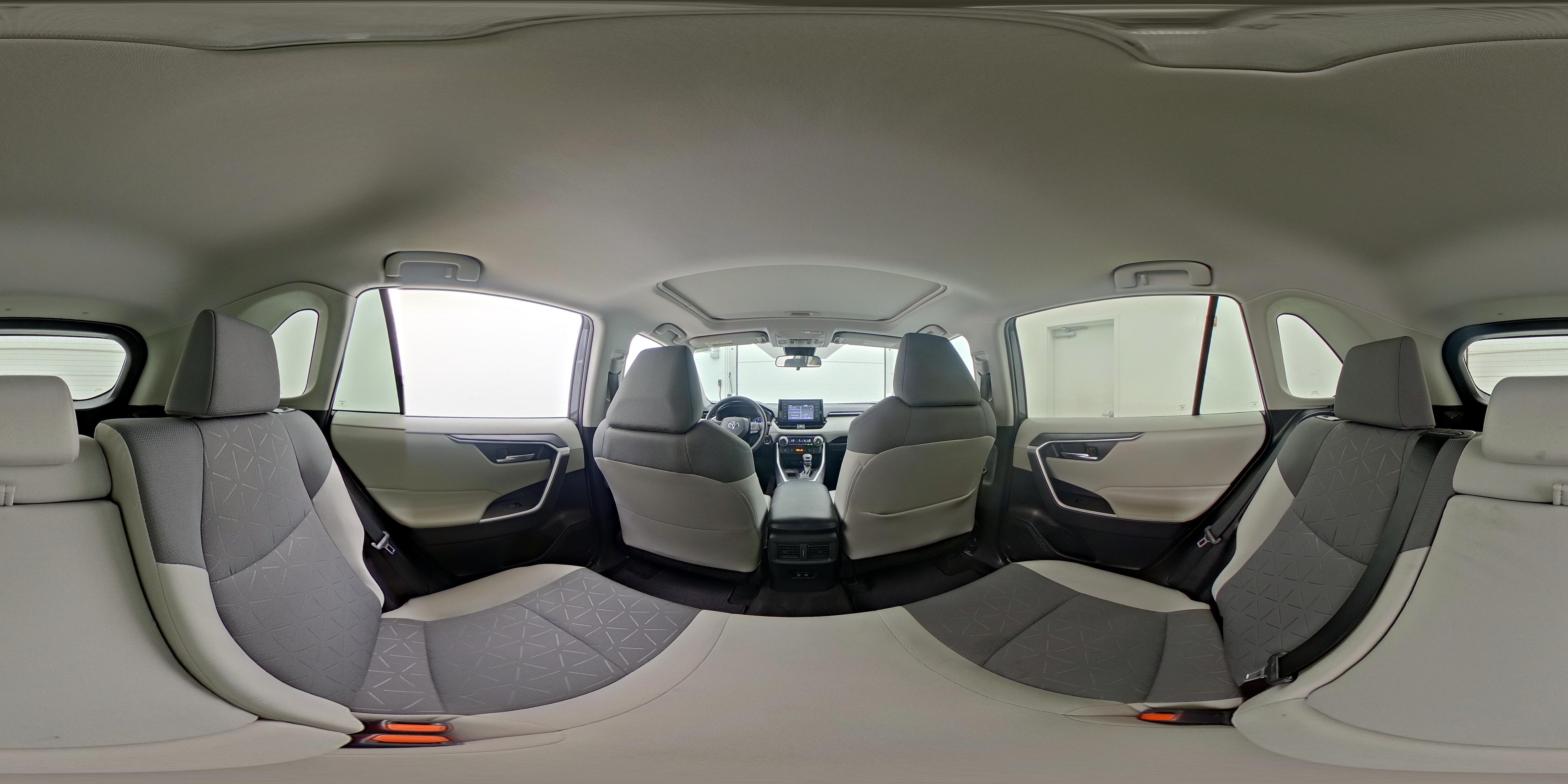 2019 Toyota RAV4 XLE - Photo 26