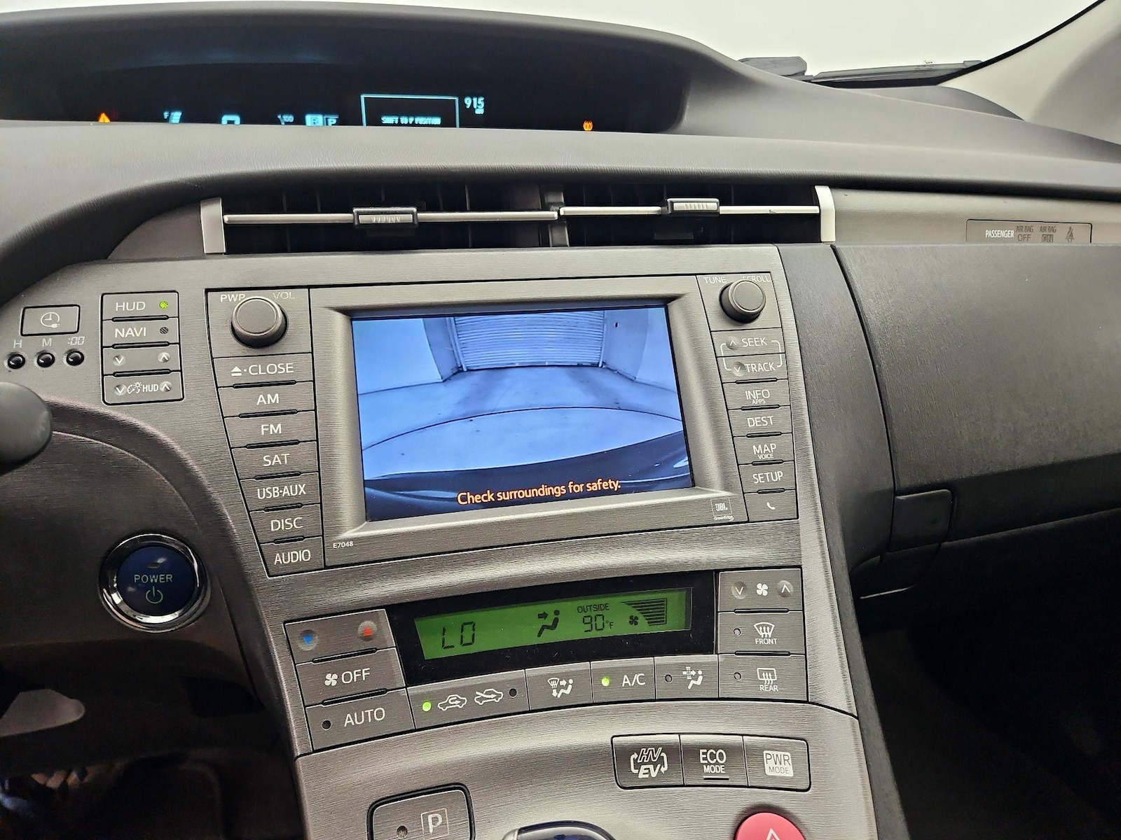 2014 Toyota Prius Plug-In Advanced - Photo 16