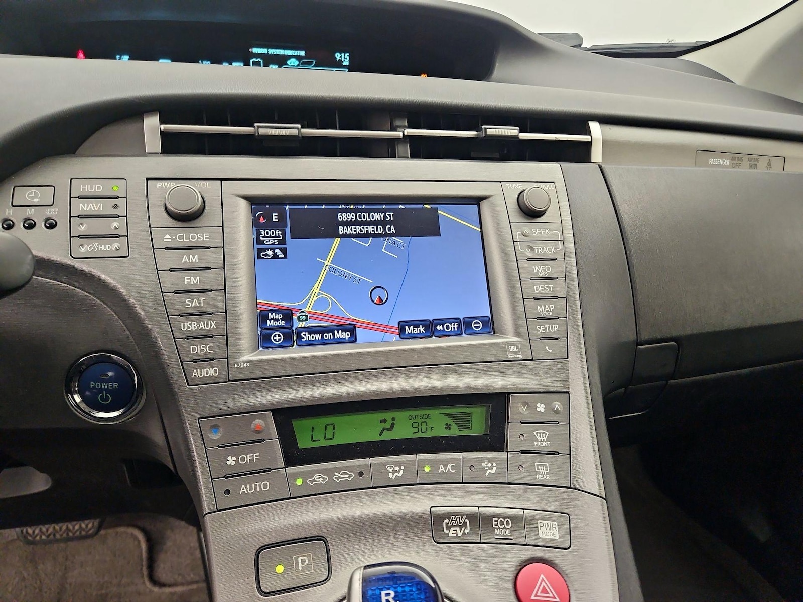 2014 Toyota Prius Plug-In Advanced - Photo 17