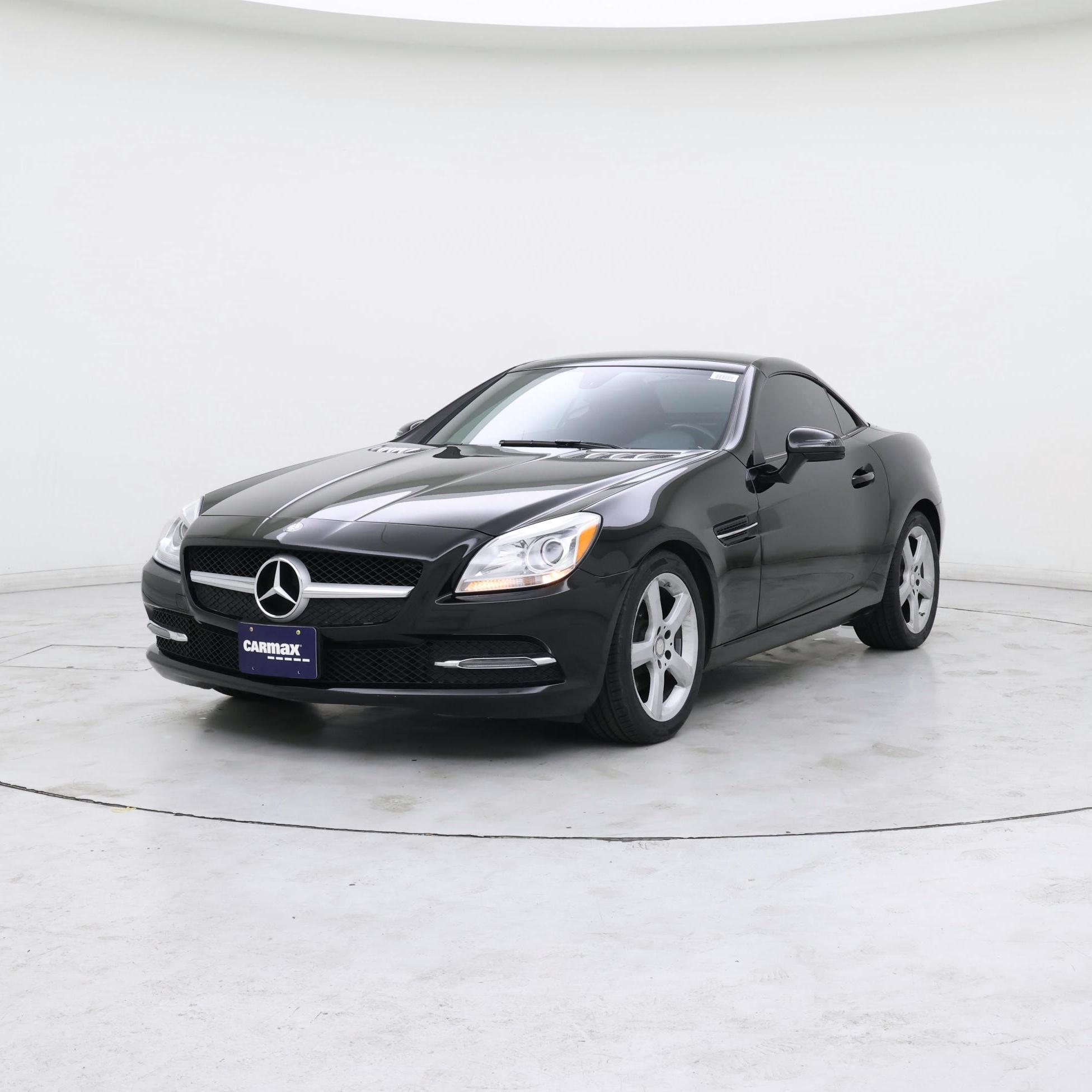 Thumbnail: 2015 Mercedes-Benz SLK - 4