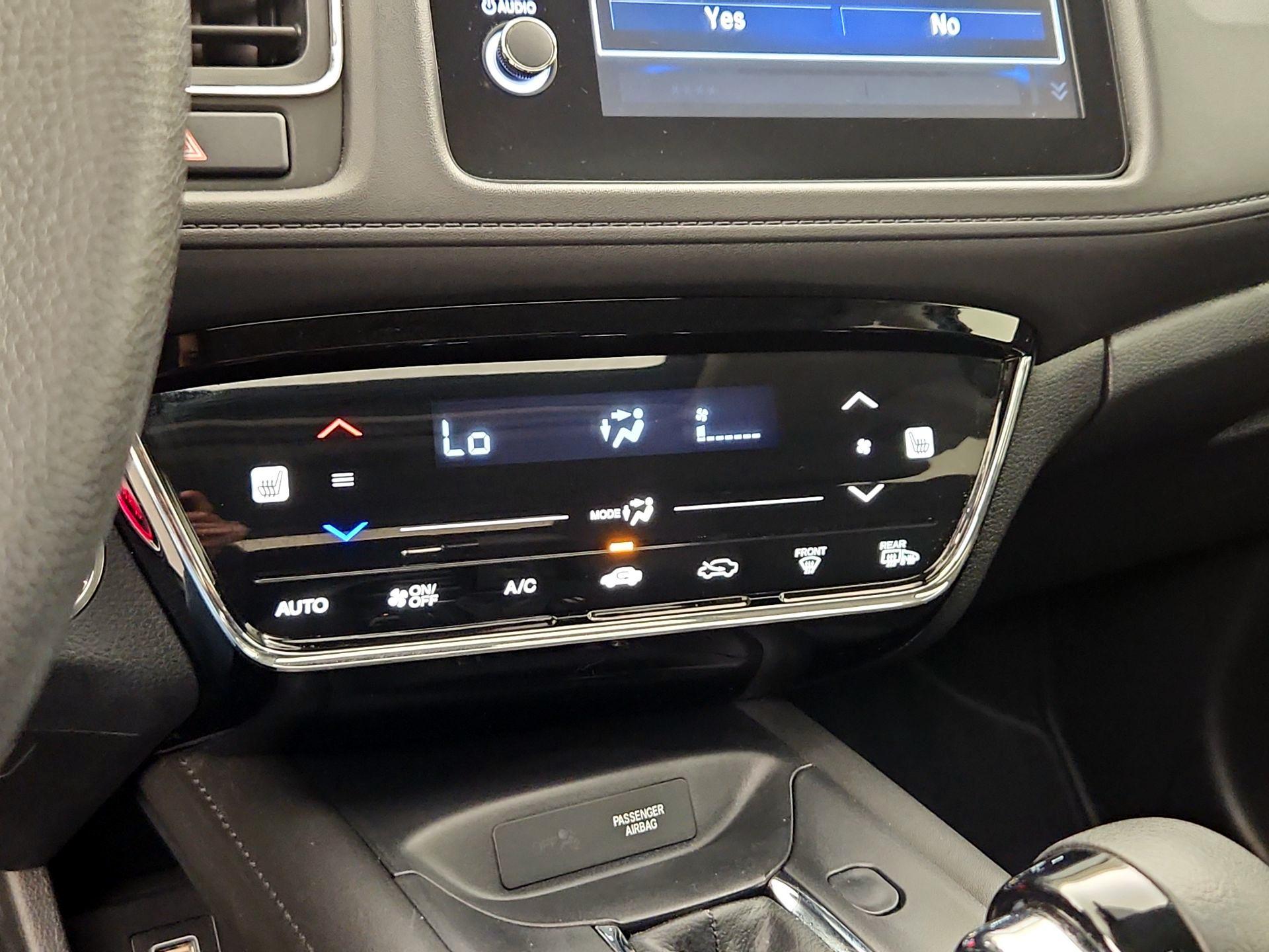 Thumbnail: 2019 Honda HR-V - 16