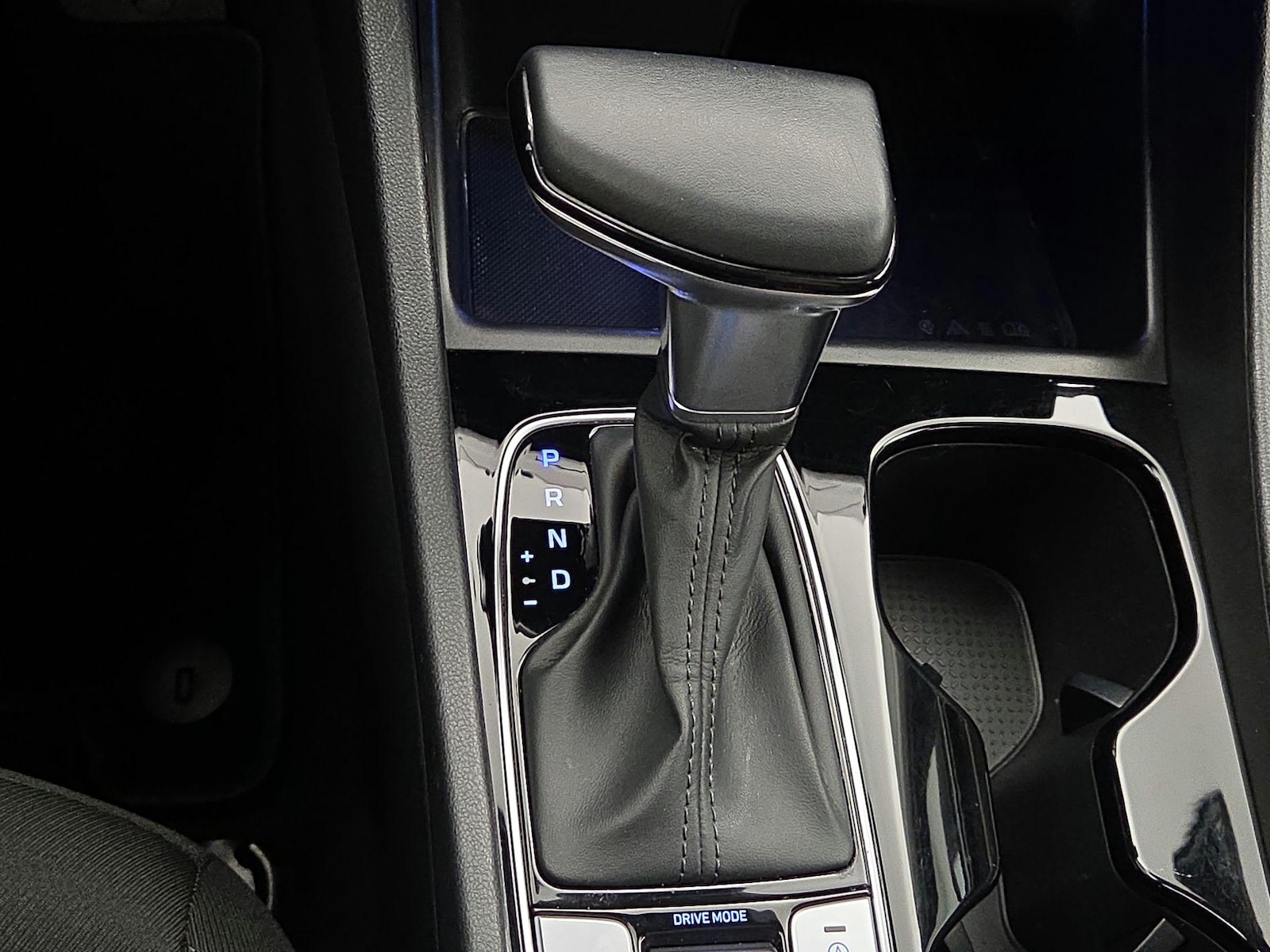 2022 Hyundai Tucson SEL - Photo 18