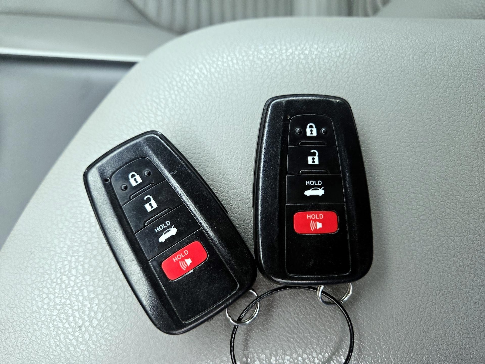 2018 Toyota Camry SE - Photo 23
