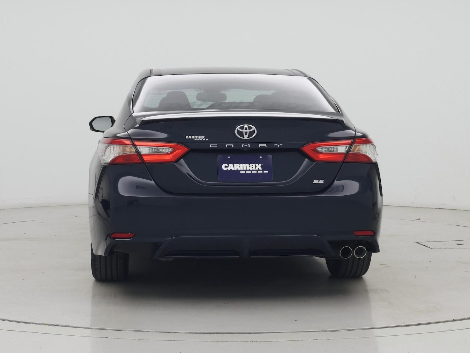 2018 Toyota Camry SE - Photo 7