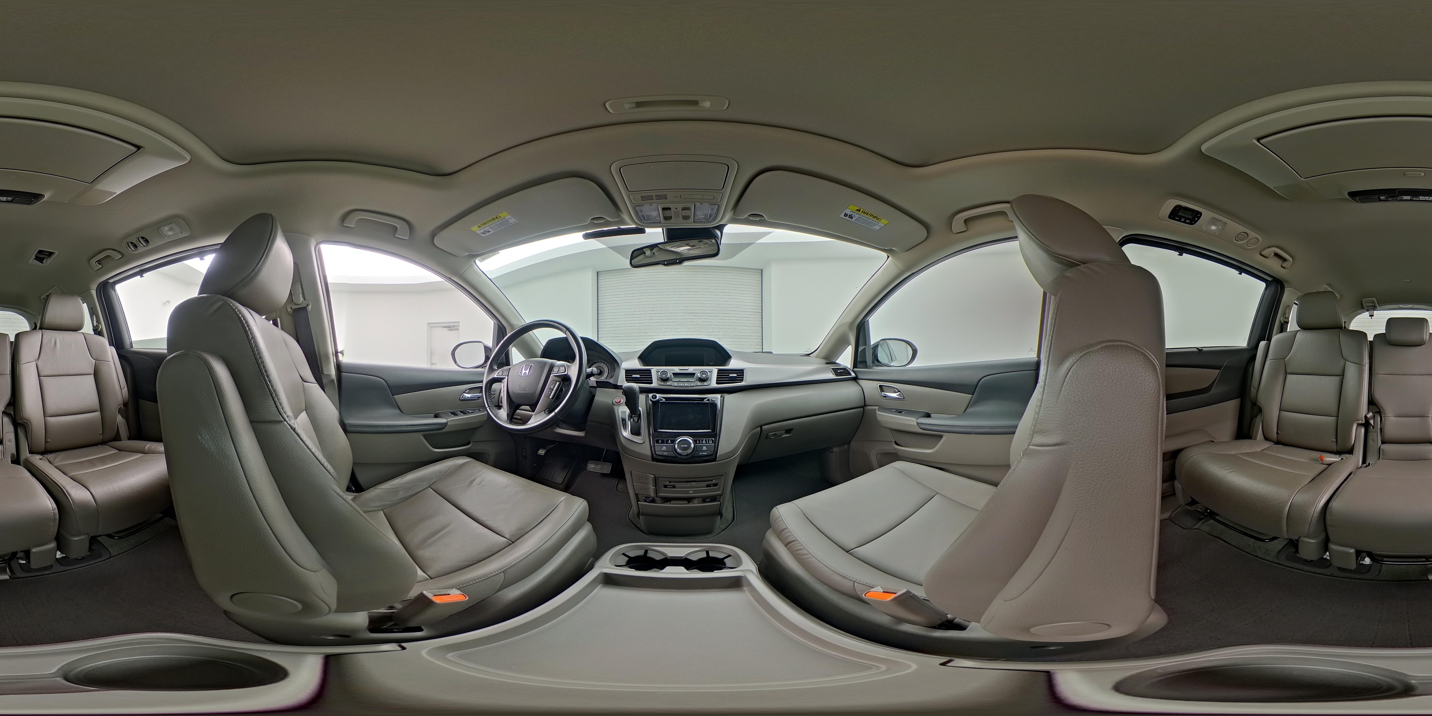 2016 Honda Odyssey Touring Elite - Photo 20