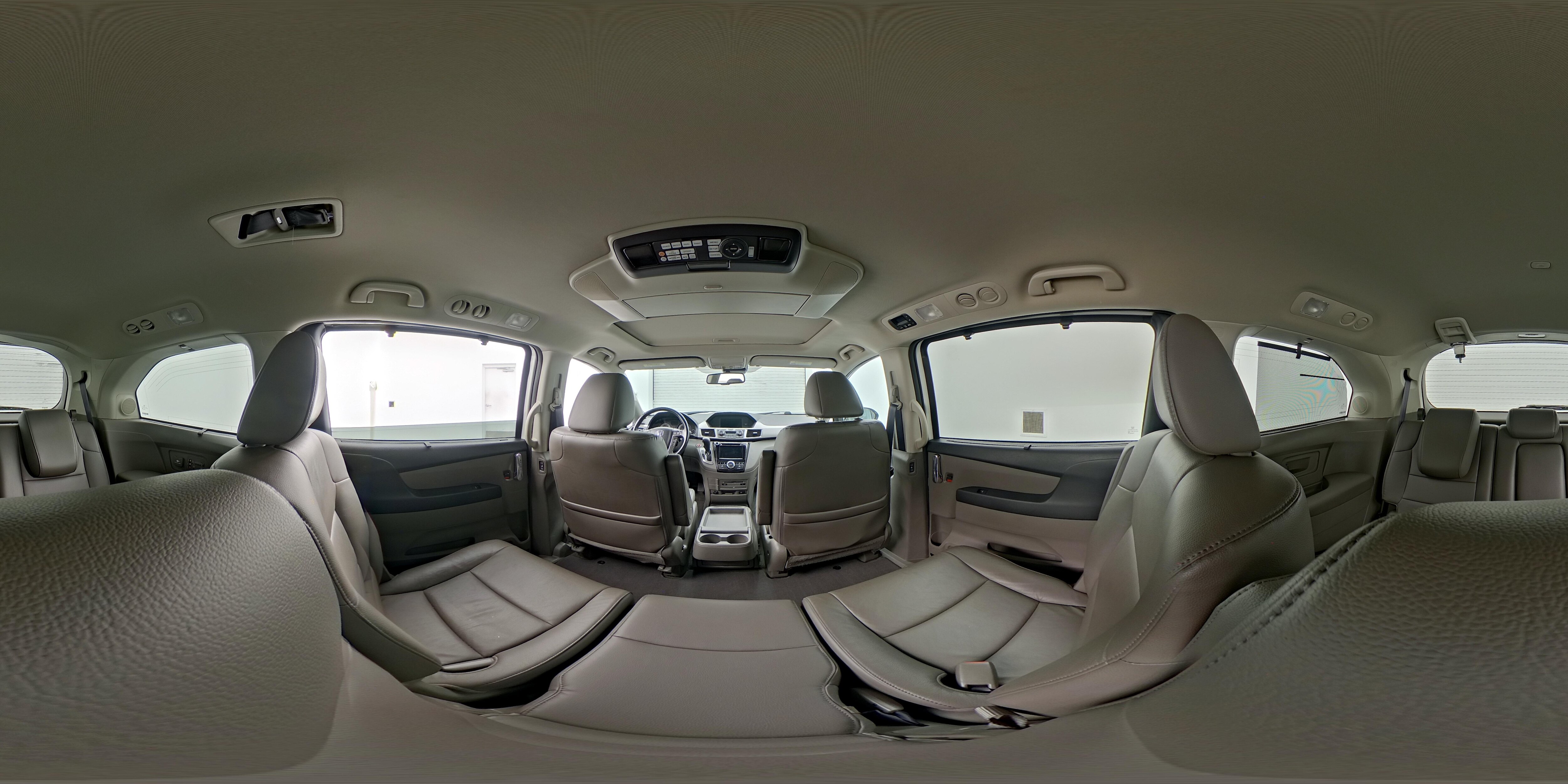 2016 Honda Odyssey Touring Elite - Photo 21