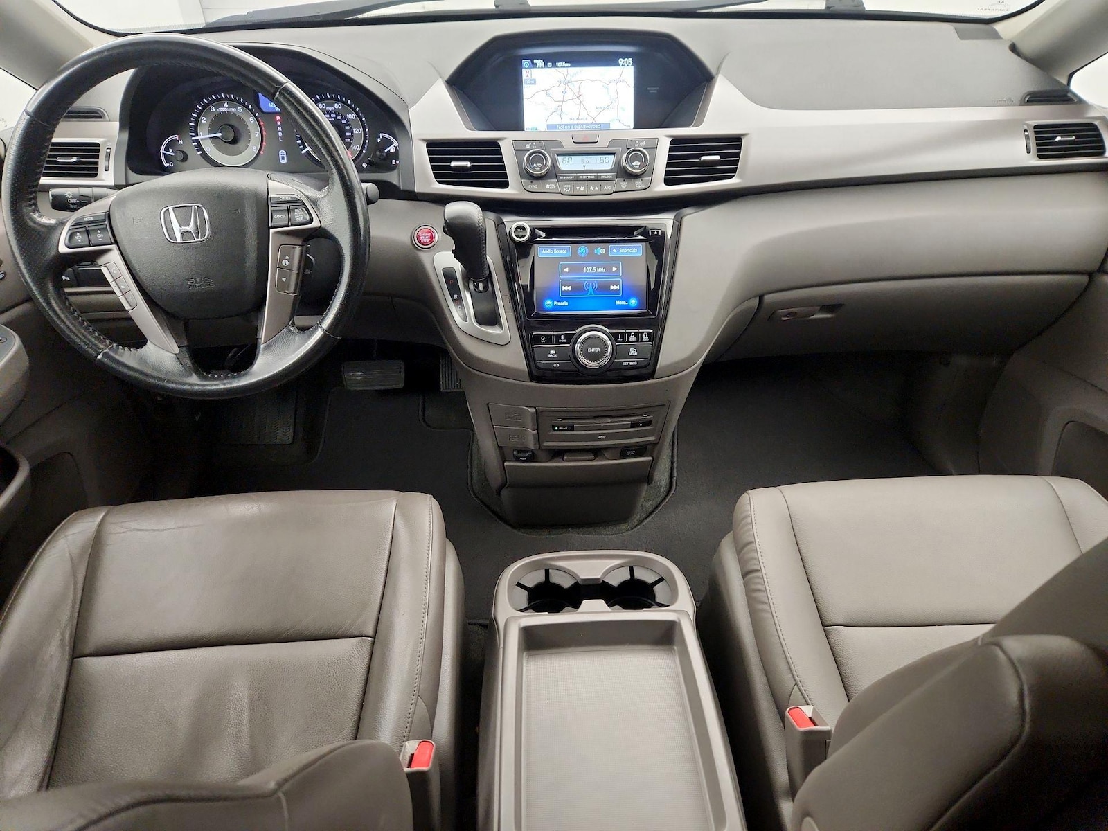 2016 Honda Odyssey Touring Elite - Photo 1