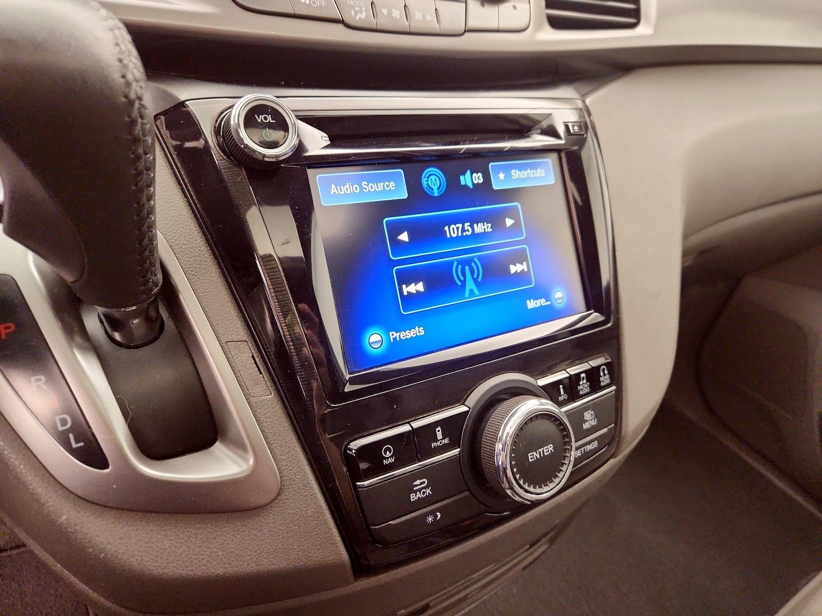 2016 Honda Odyssey Touring Elite - Photo 8