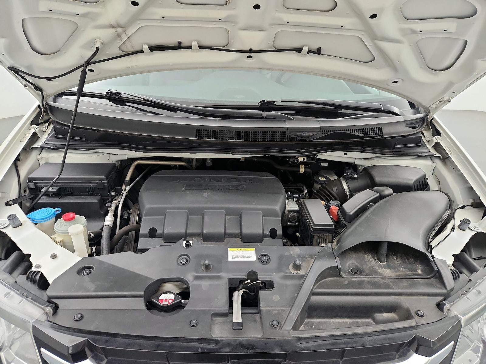2016 Honda Odyssey Touring Elite - Photo 17