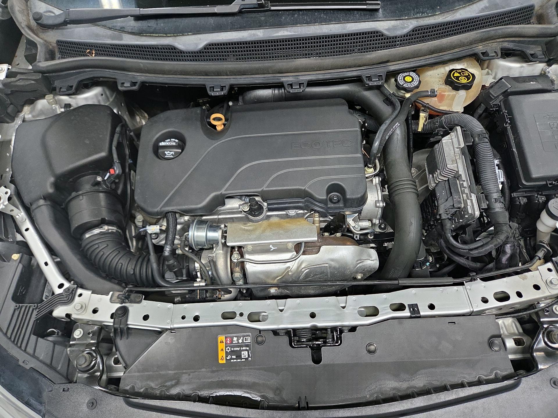 Thumbnail: 2019 Chevrolet Cruze - 19