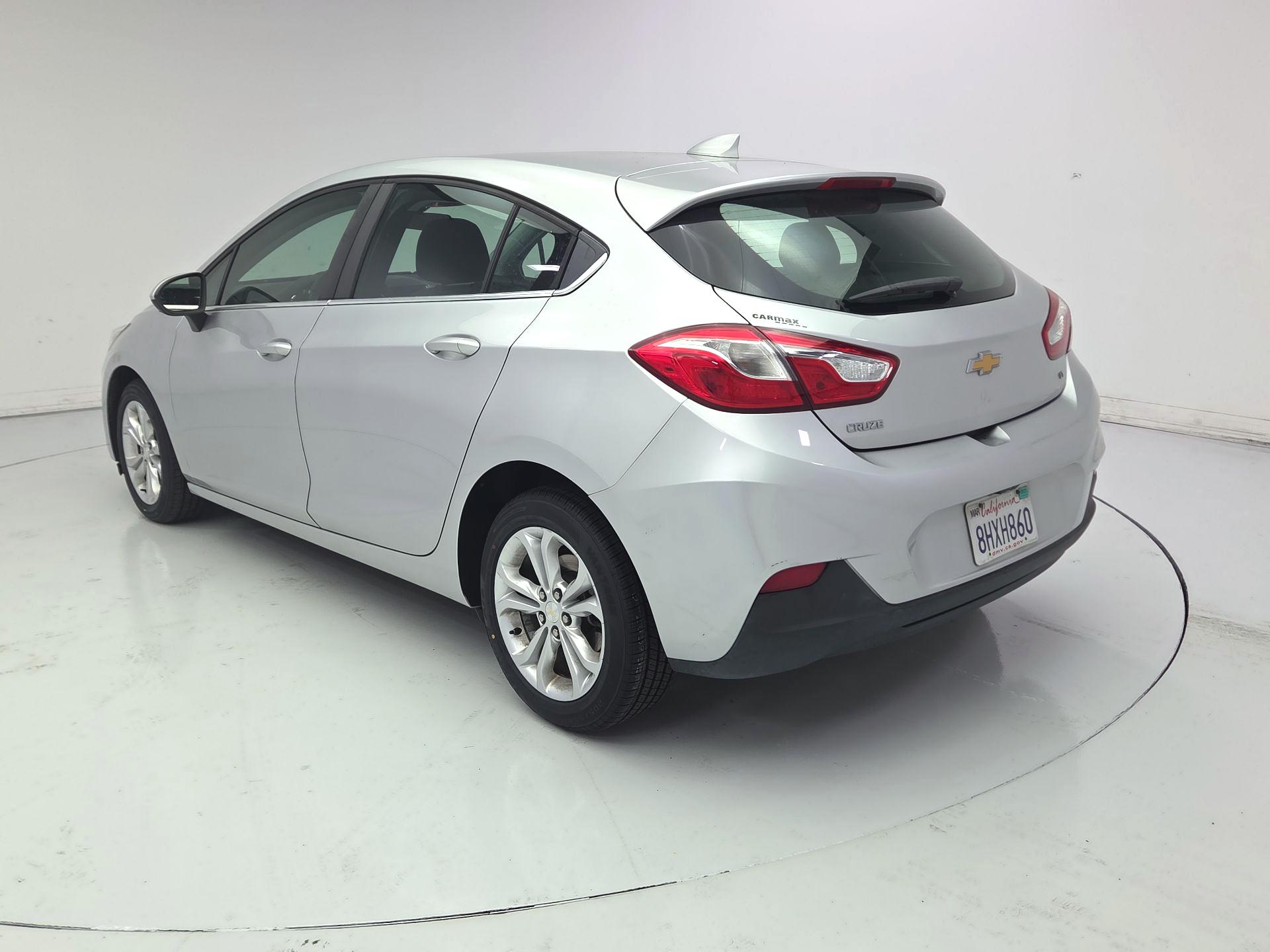 Thumbnail: 2019 Chevrolet Cruze - 7