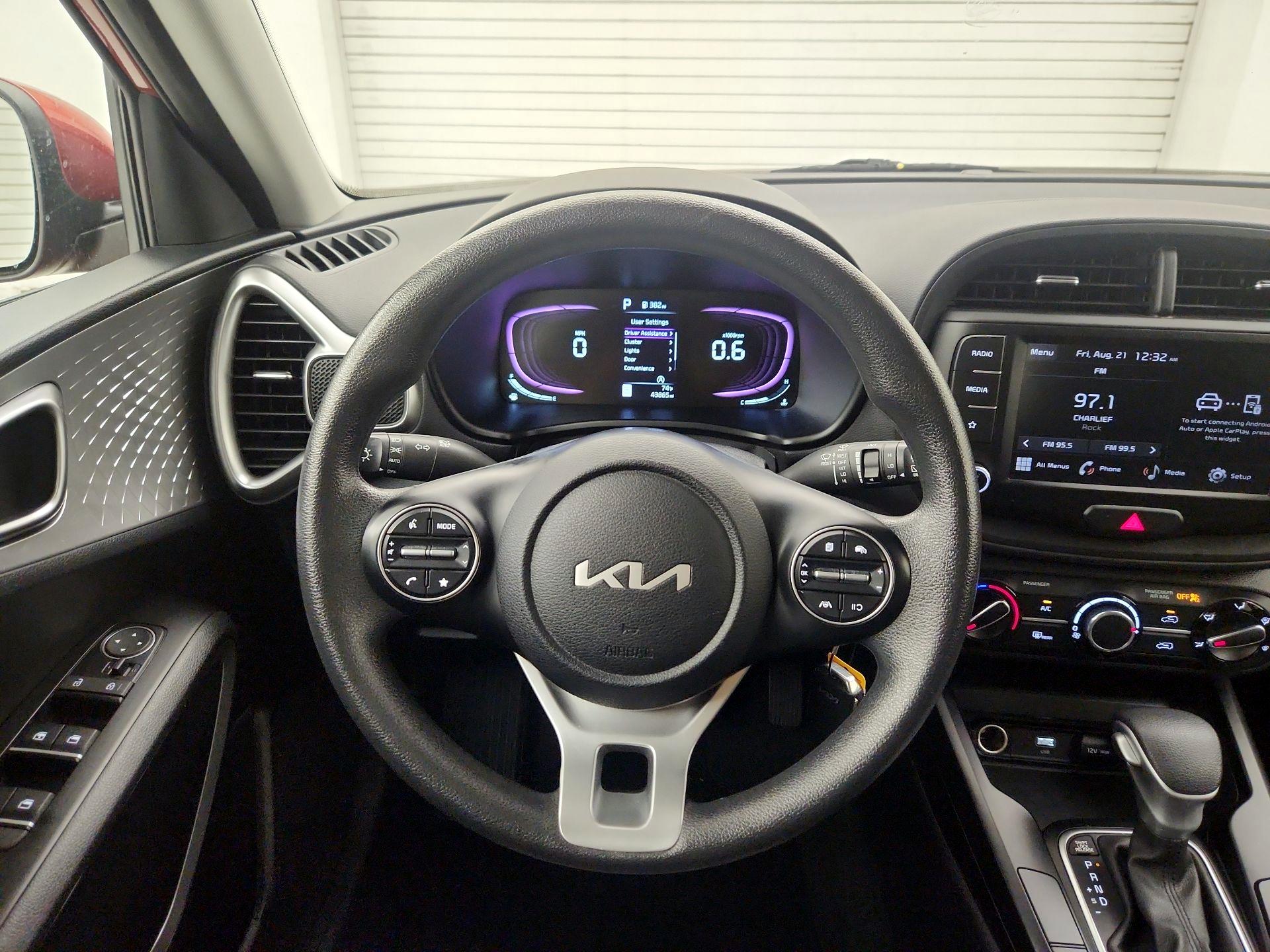 Thumbnail: 2023 Kia Soul - 10