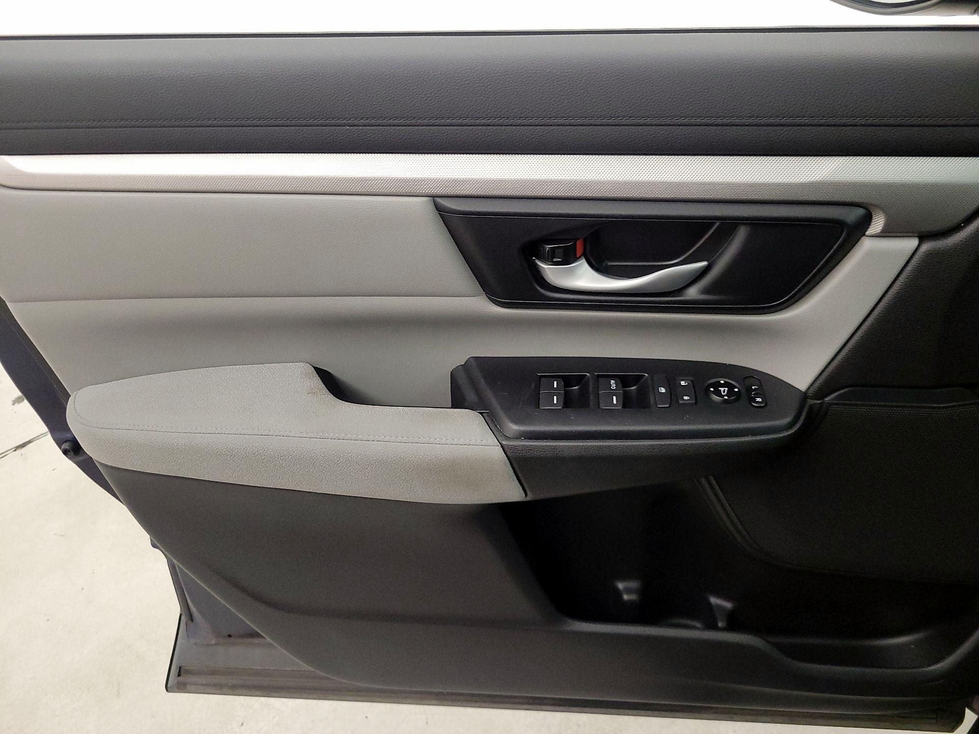 Thumbnail: 2017 Honda CR-V - 12