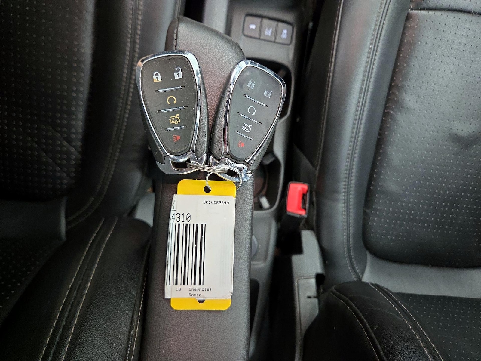 2018 Chevrolet Sonic Premier - Photo 22