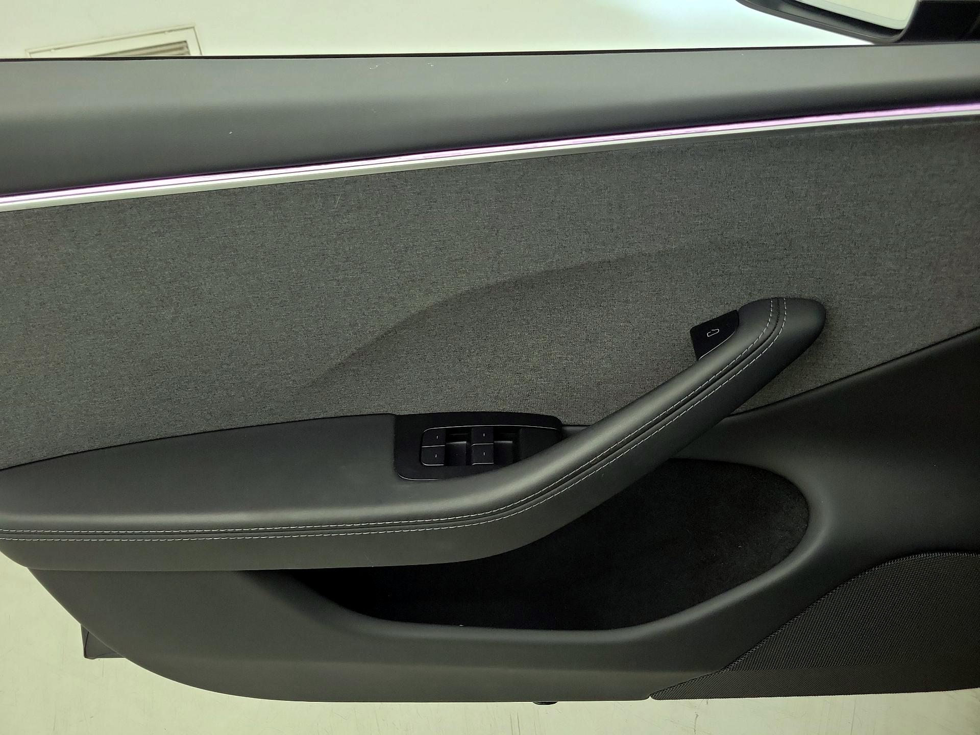 Thumbnail: 2024 Tesla Model 3 - 12