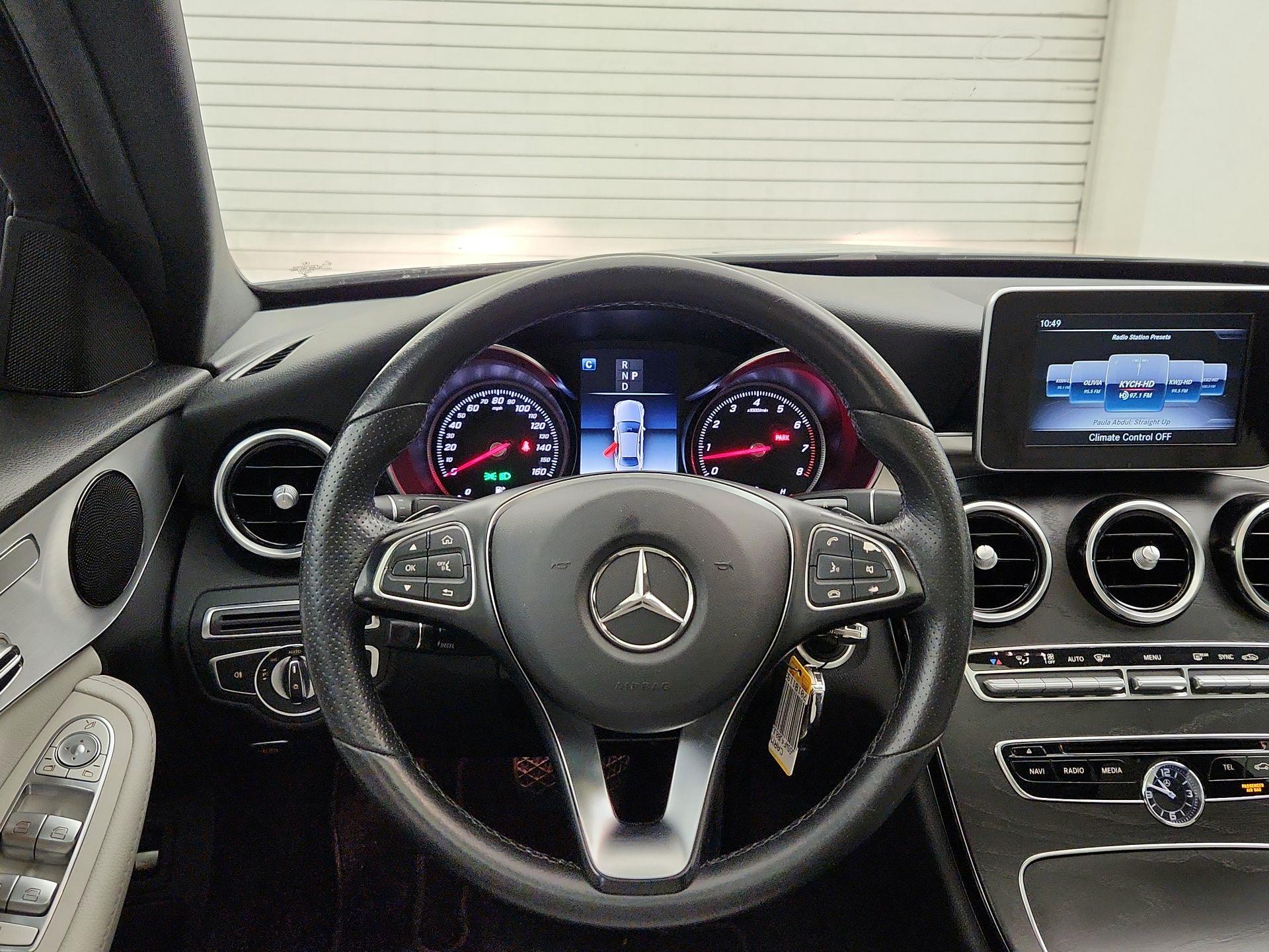Thumbnail: 2018 Mercedes-Benz C-Class - 10