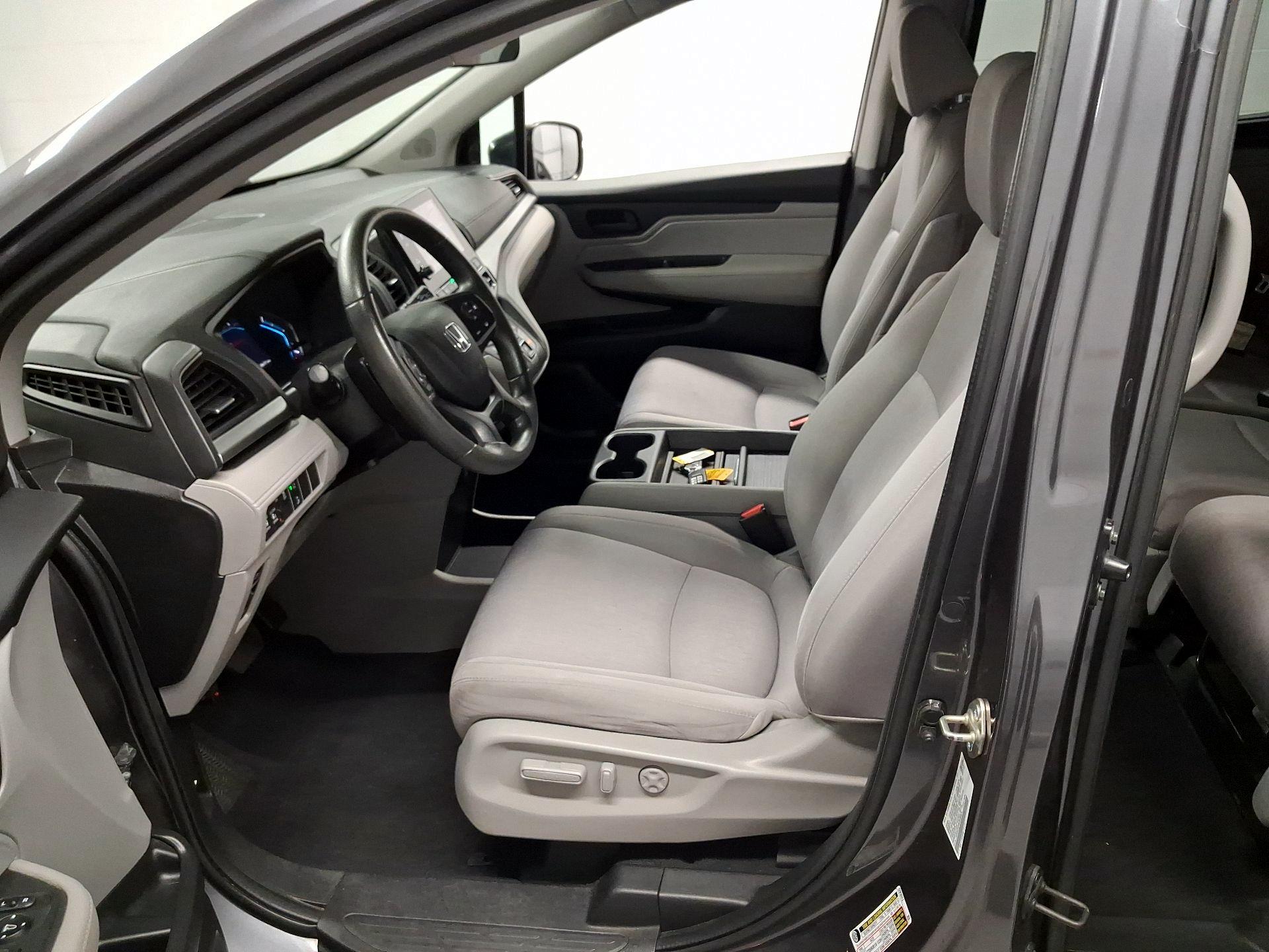 Thumbnail: 2020 Honda Odyssey - 9