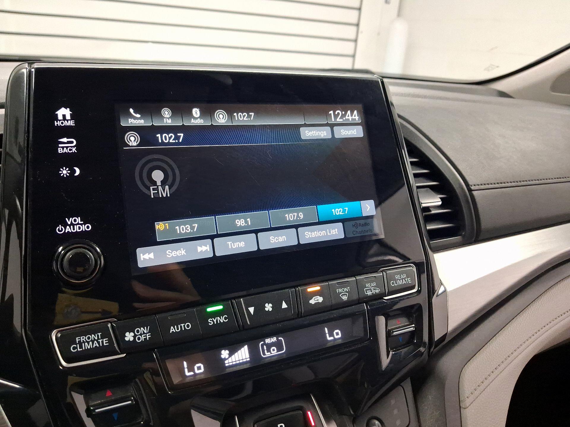 Thumbnail: 2020 Honda Odyssey - 11
