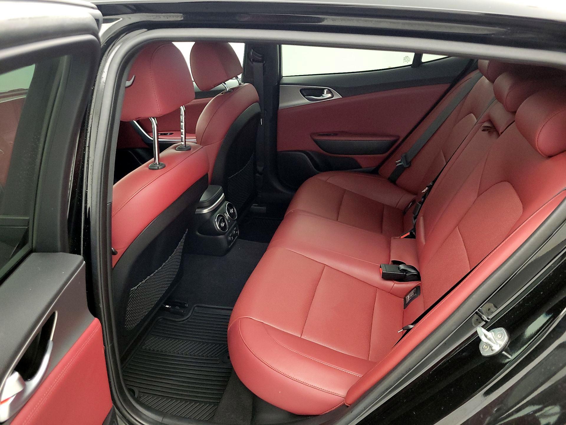 Thumbnail: 2019 Kia Stinger - 18